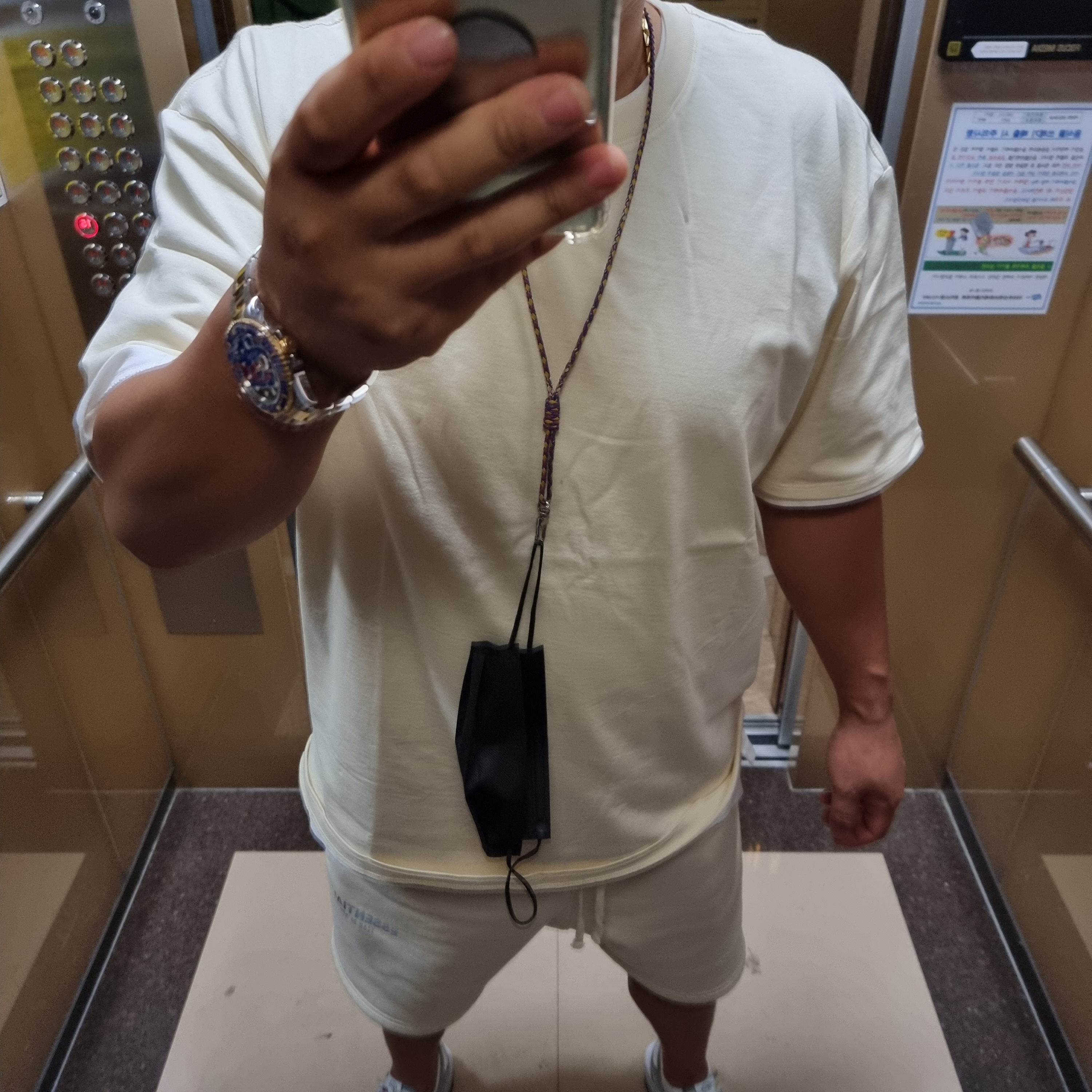 Essentials T-Shirt Cream - 21SS, Essentials Sweatshorts Cream - 21SS 착용 스타일 - 2