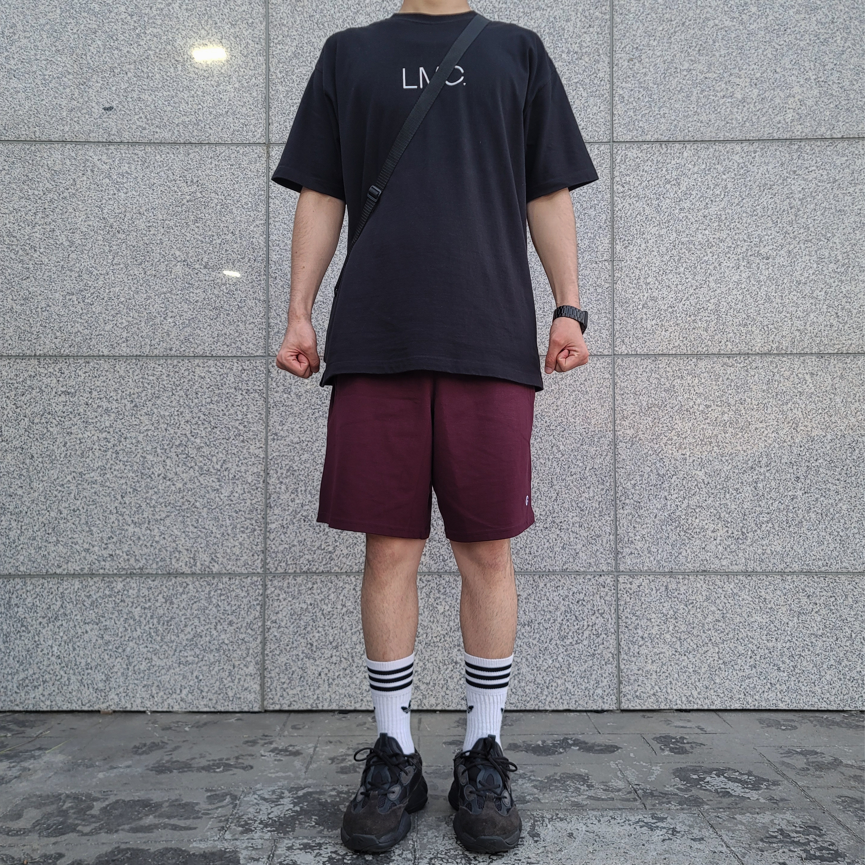 Adidas Yeezy 500 Utility Black 2018/2020 착용 스타일