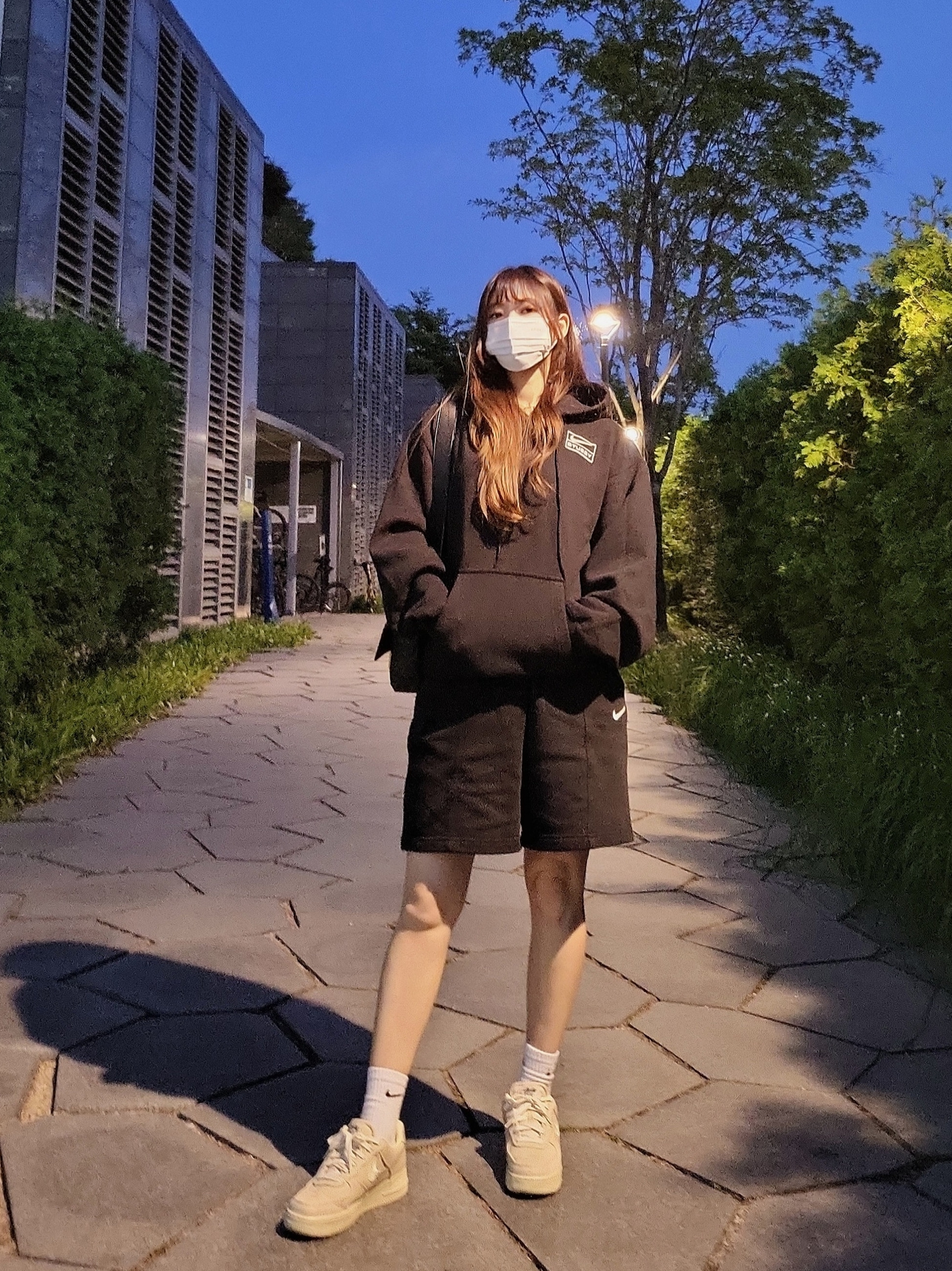 Nike x Stussy NRG RA Washed Pullover Hoodie Black (DN4028-010), Nike x Stussy Air Force 1 Low Fossil 착용 스타일