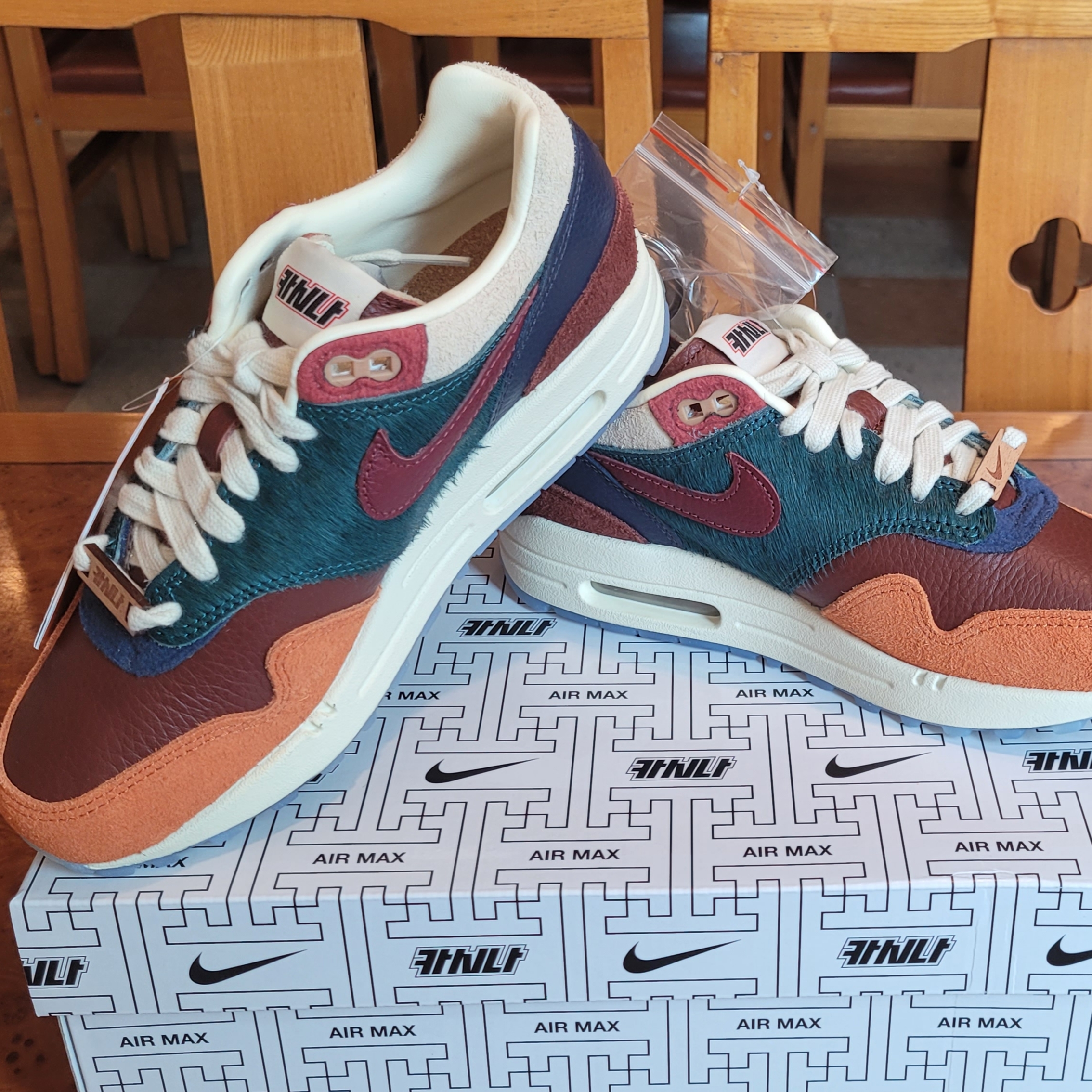 Nike x Kasina Air Max 1 SP Won-Ang Orange 착용 스타일 - 2