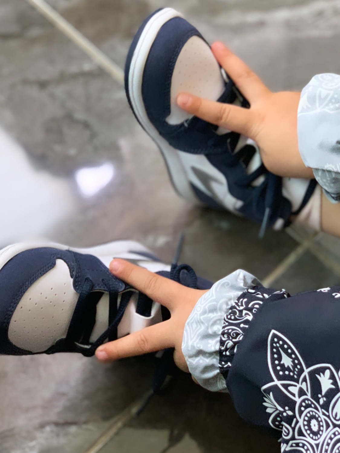 (TD) Jordan 1 Retro High OG CO.JP Midnight Navy 착용 스타일 - 2