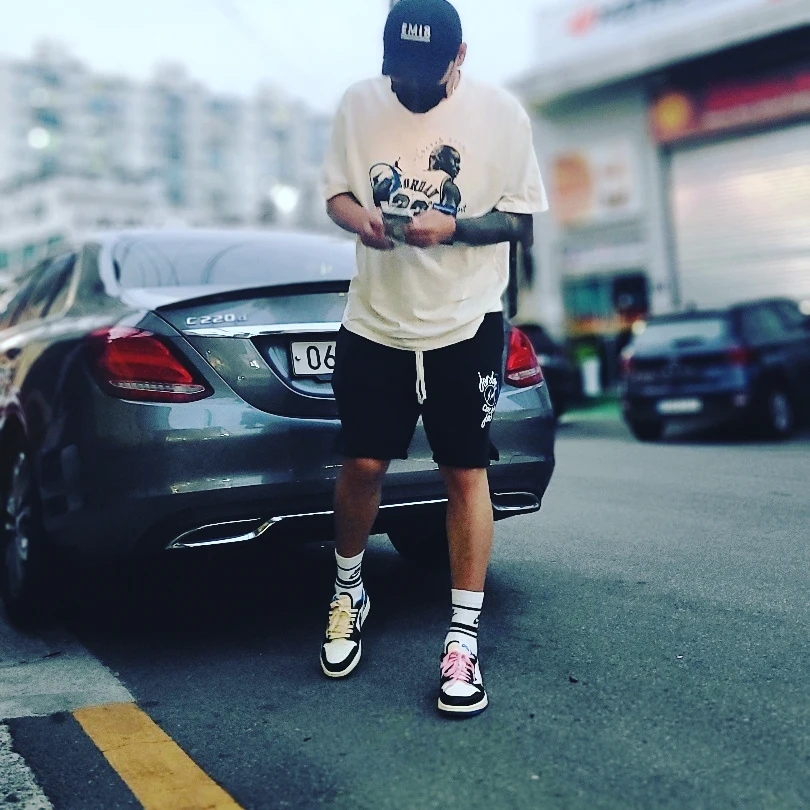Jordan 1 x Travis Scott x Fragment Retro Low OG SP Military Blue, Jordan x Travis Scott x Fragment Shorts Black (DJ0617-010) 착용 스타일 - 1