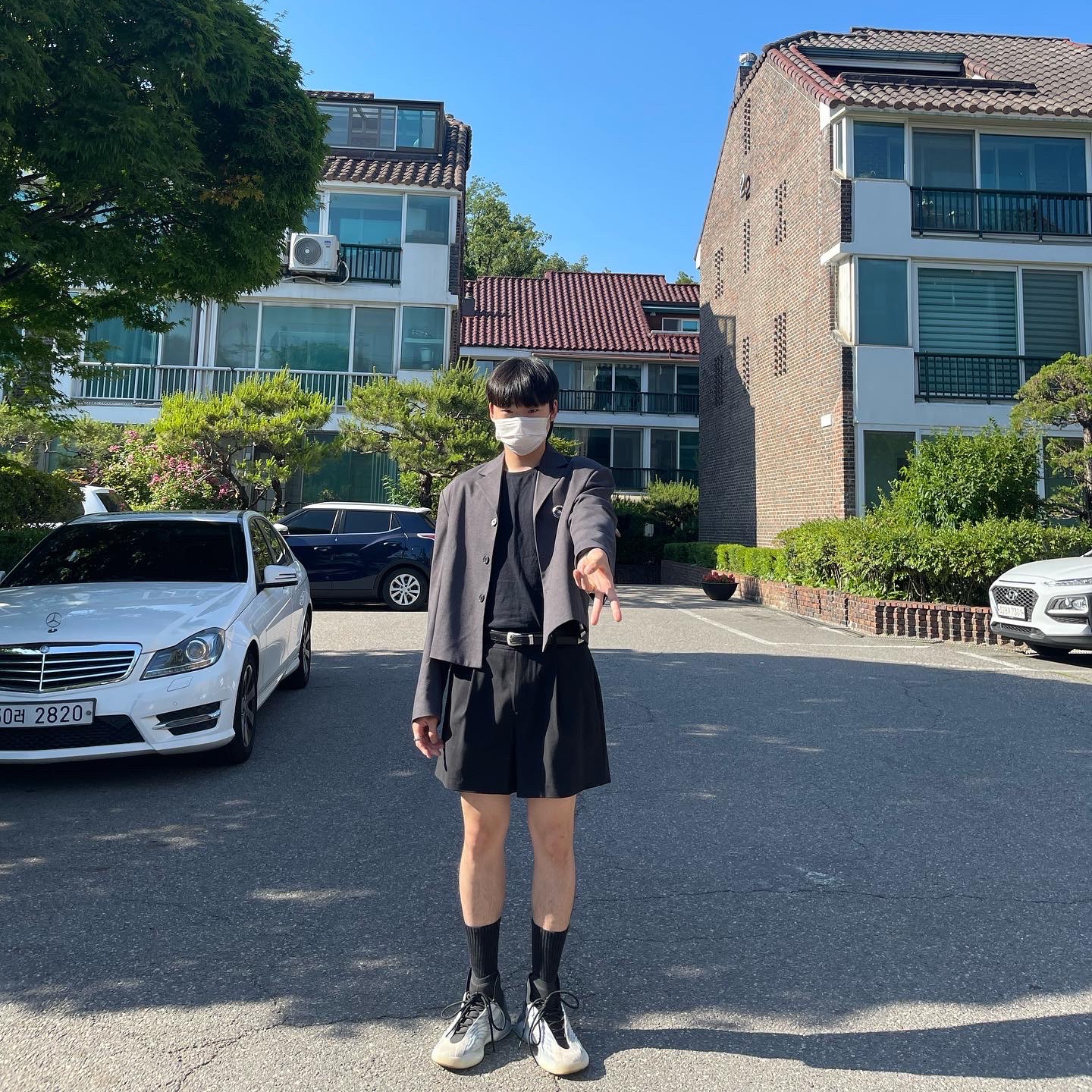 Adidas Yeezy QNTM BSKTBL 착용 스타일 - 3