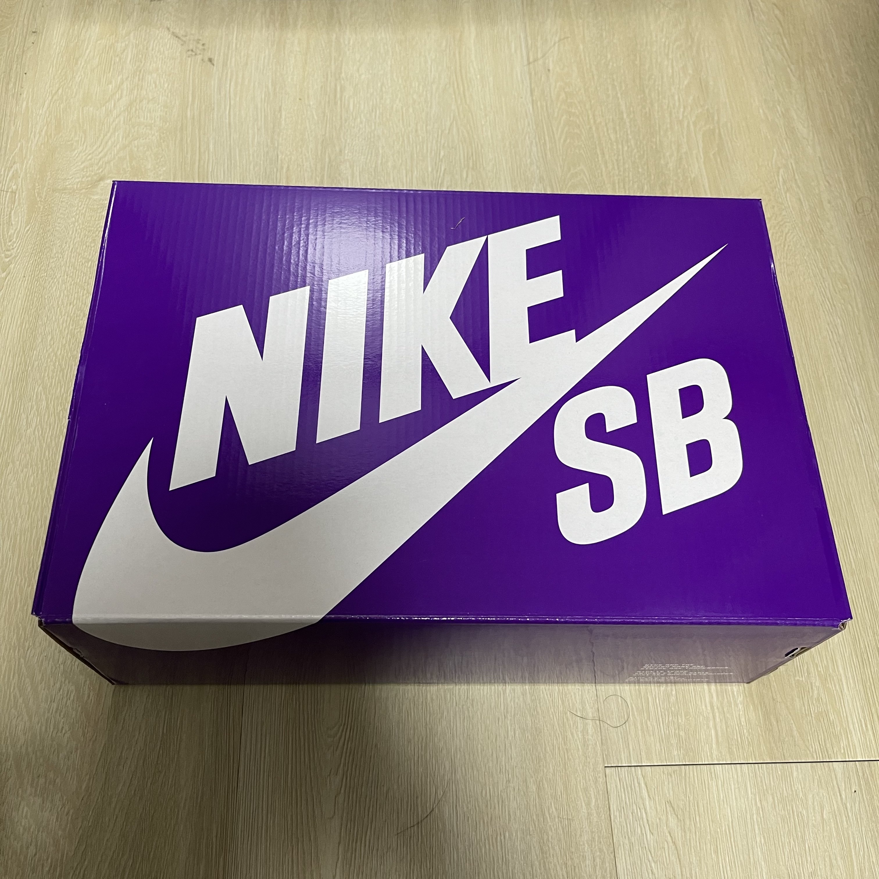 Nike SB Dunk Low Pro Shamrock 착용 스타일 - 2
