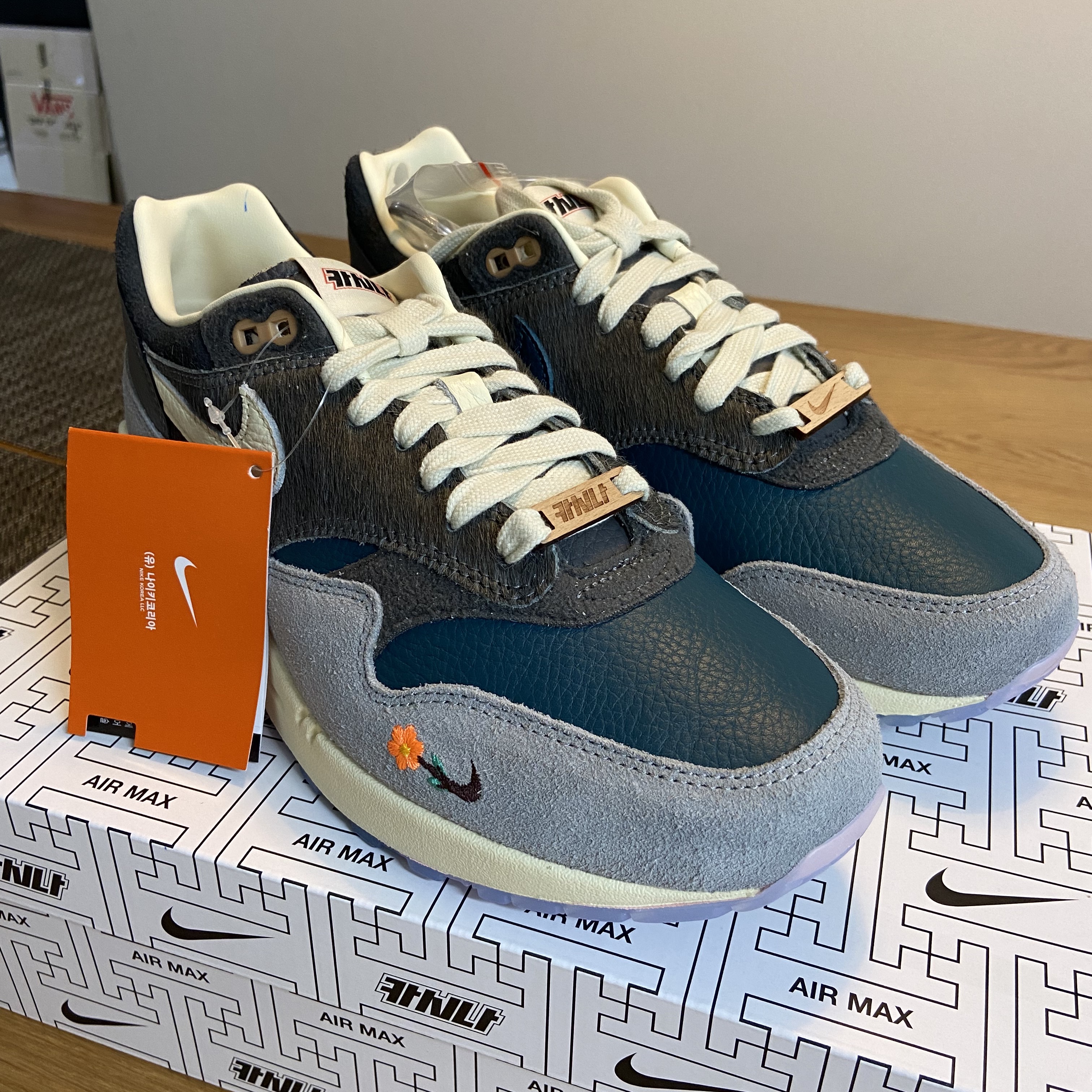 Nike x Kasina Air Max 1 SP Won-Ang Particle Grey 착용 스타일 - 1