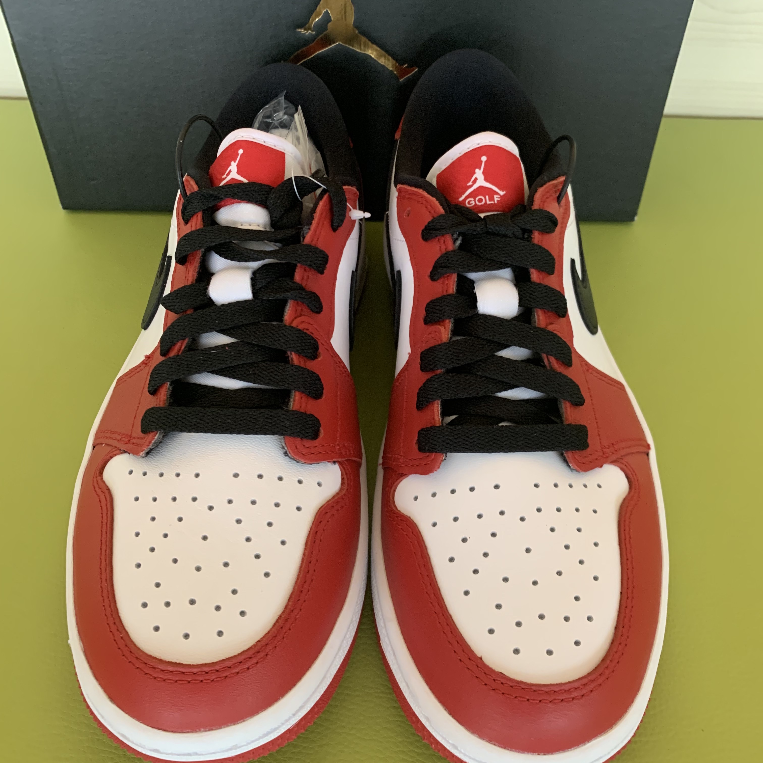 Jordan 1 Low Golf Chicago 착용 스타일 - 3