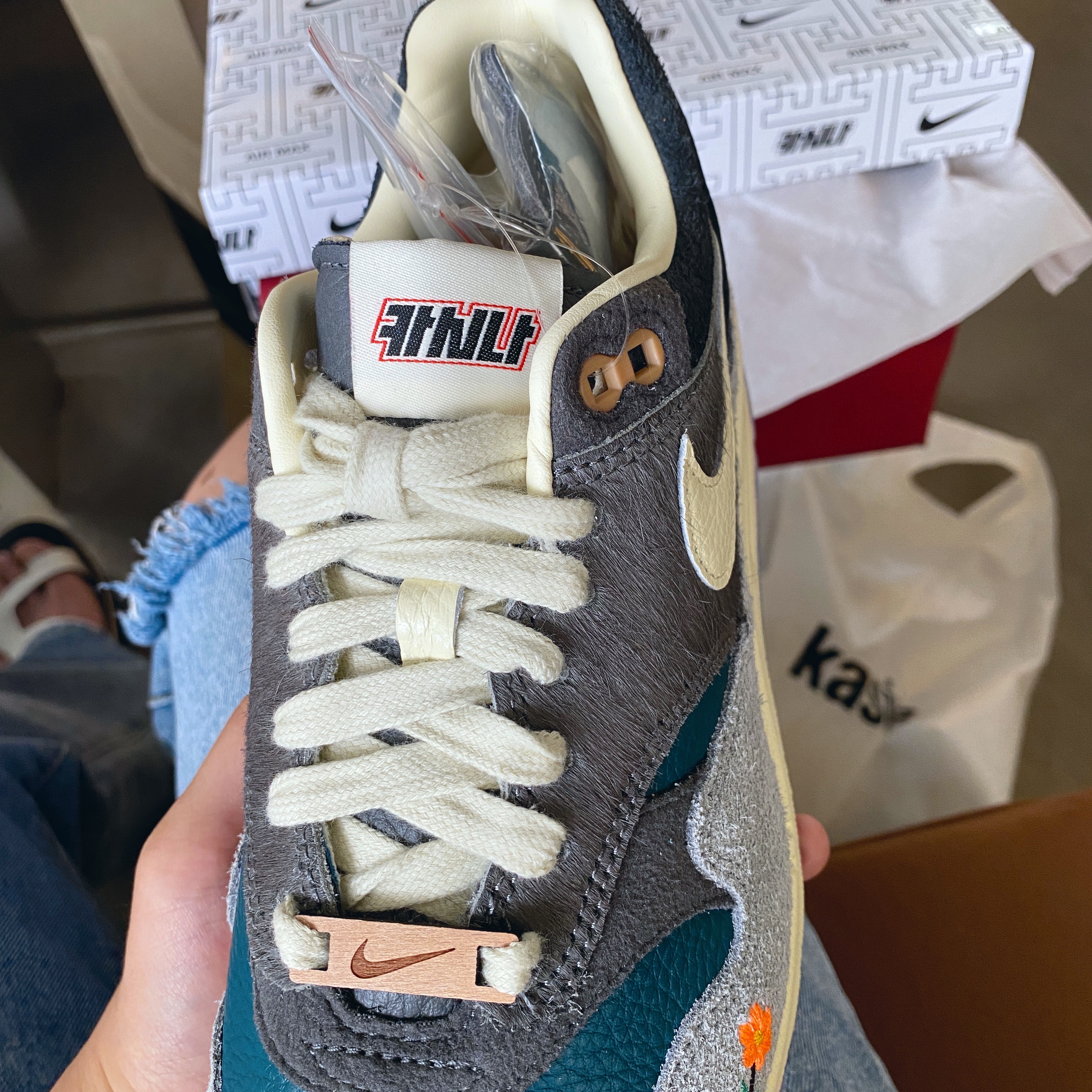 Nike x Kasina Air Max 1 SP Won-Ang Particle Grey 착용 스타일 - 1