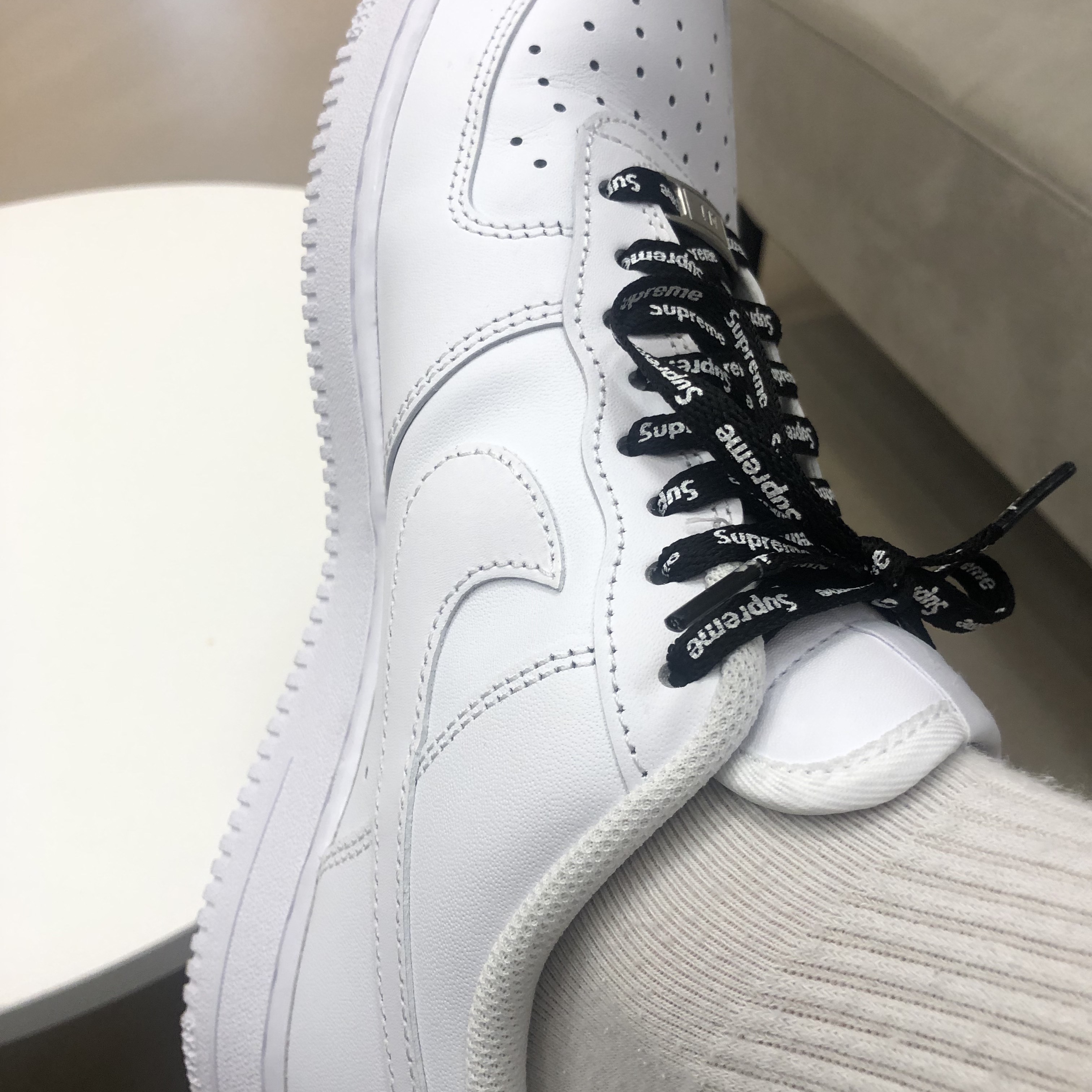 Nike Air Force 1 '07 Low White 착용 스타일 - 2