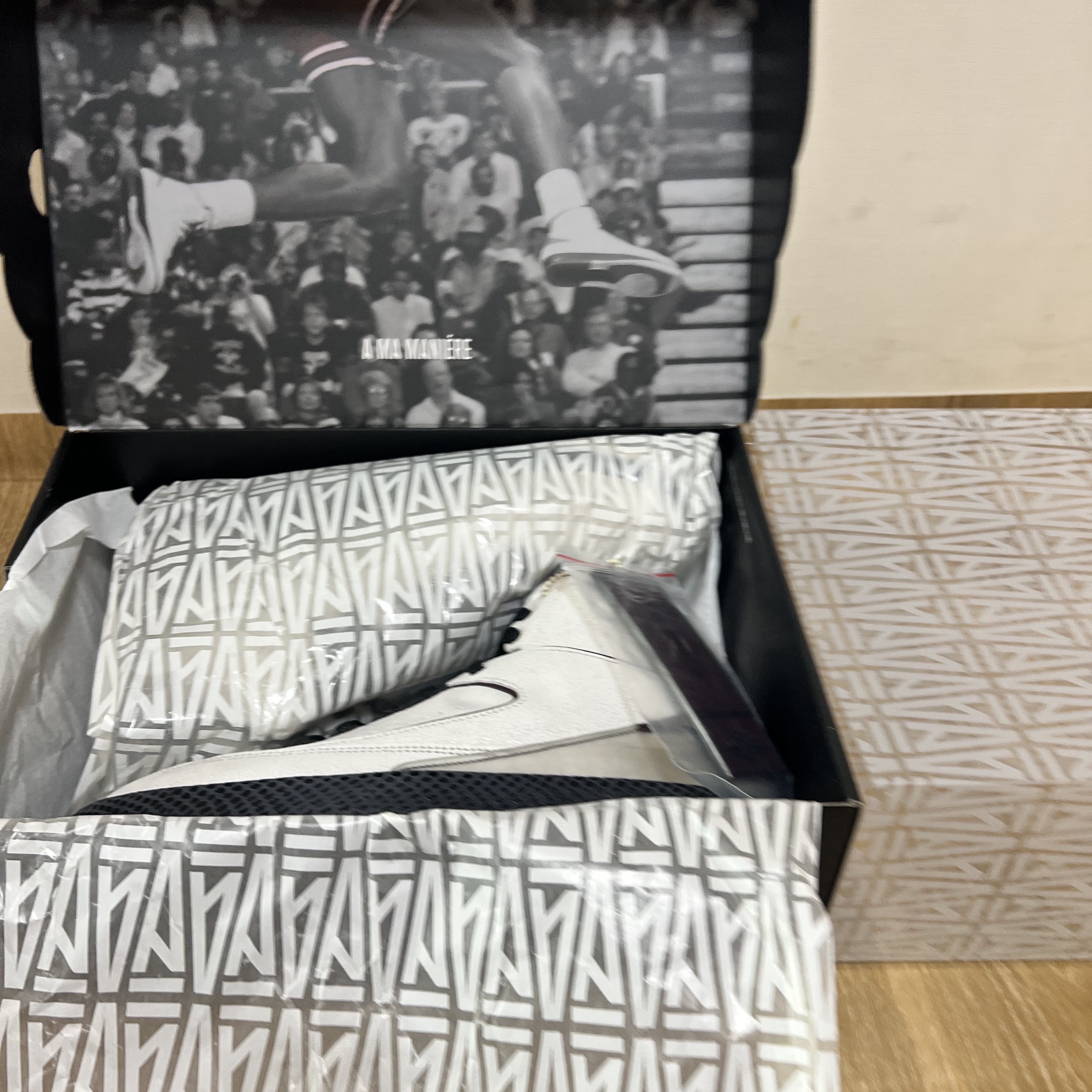 Jordan 2 x A Ma Maniere Retro SP Sail and Burgundy 착용 스타일 - 2