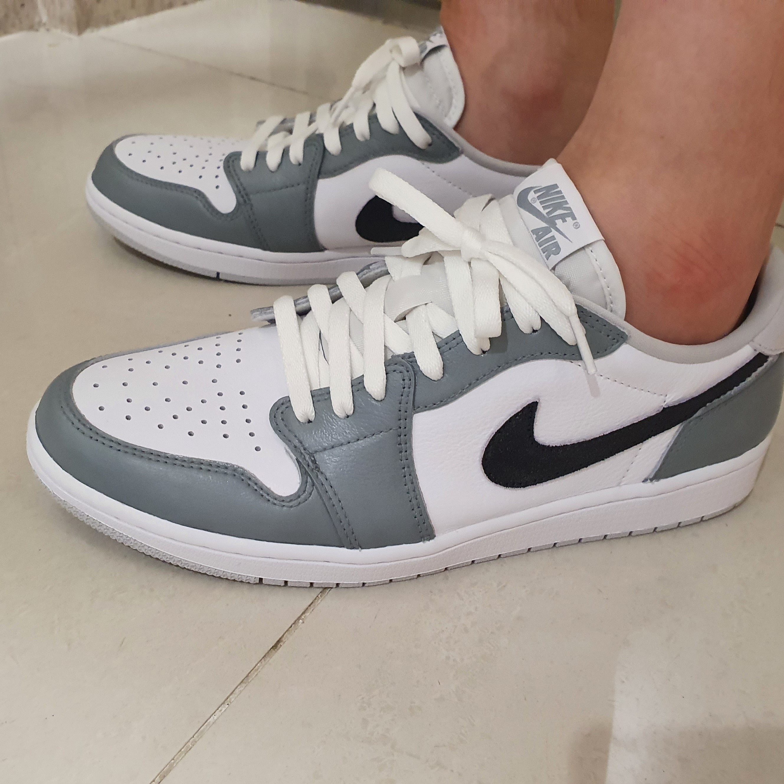 Jordan 1 Low OG Neutral Grey 착용 스타일 - 1