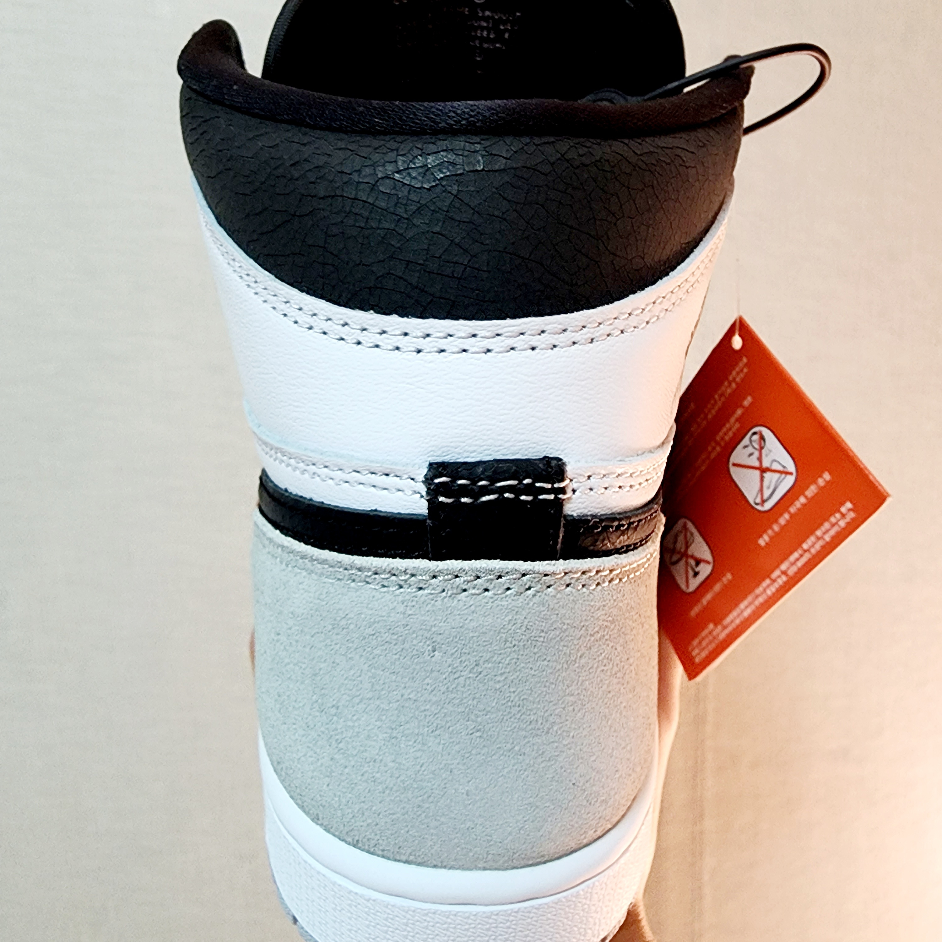 Jordan 1 Retro High OG Bleached Coral 착용 스타일 - 5