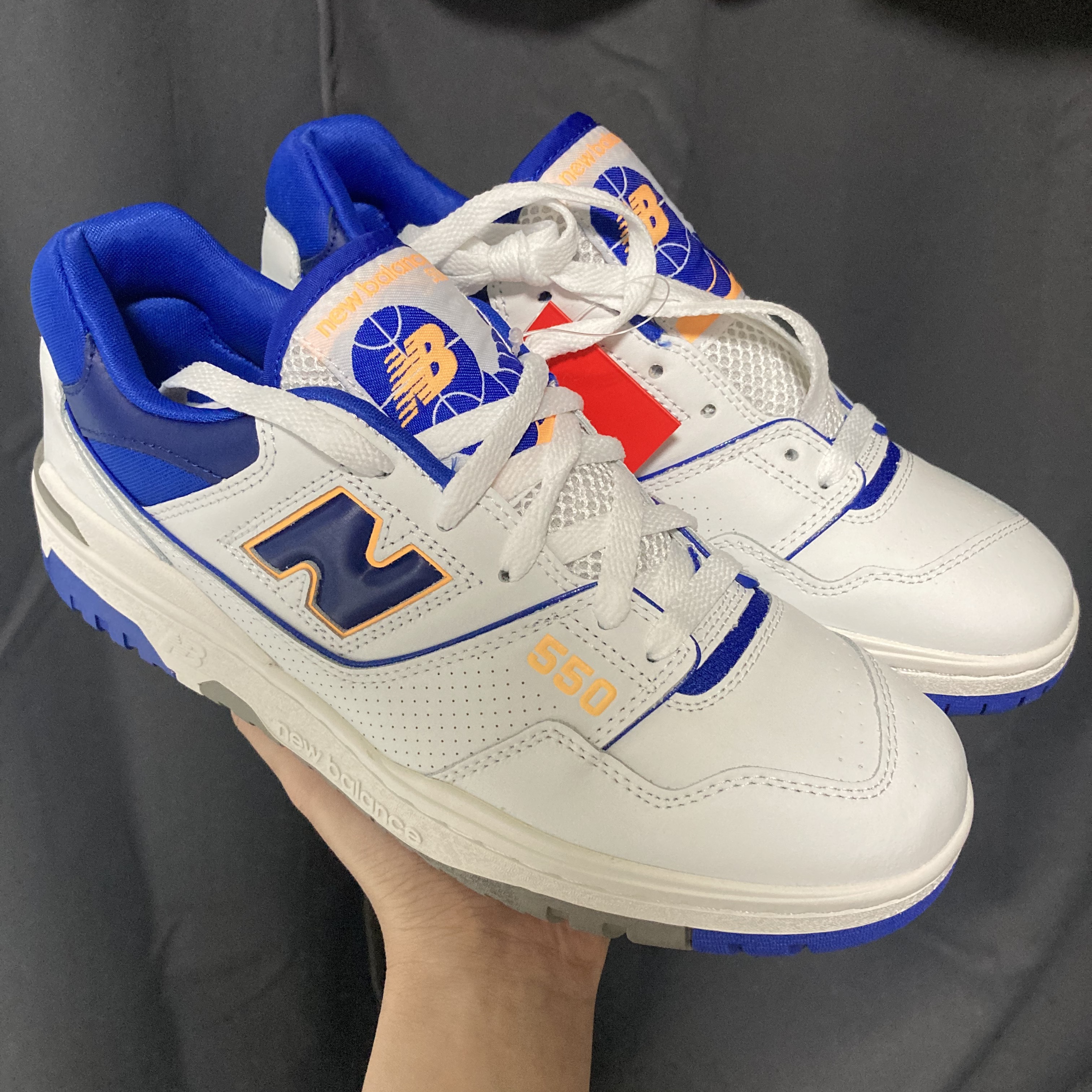 New Balance 550 White Infinity Blue - 2E Wide 착용 스타일 - 1