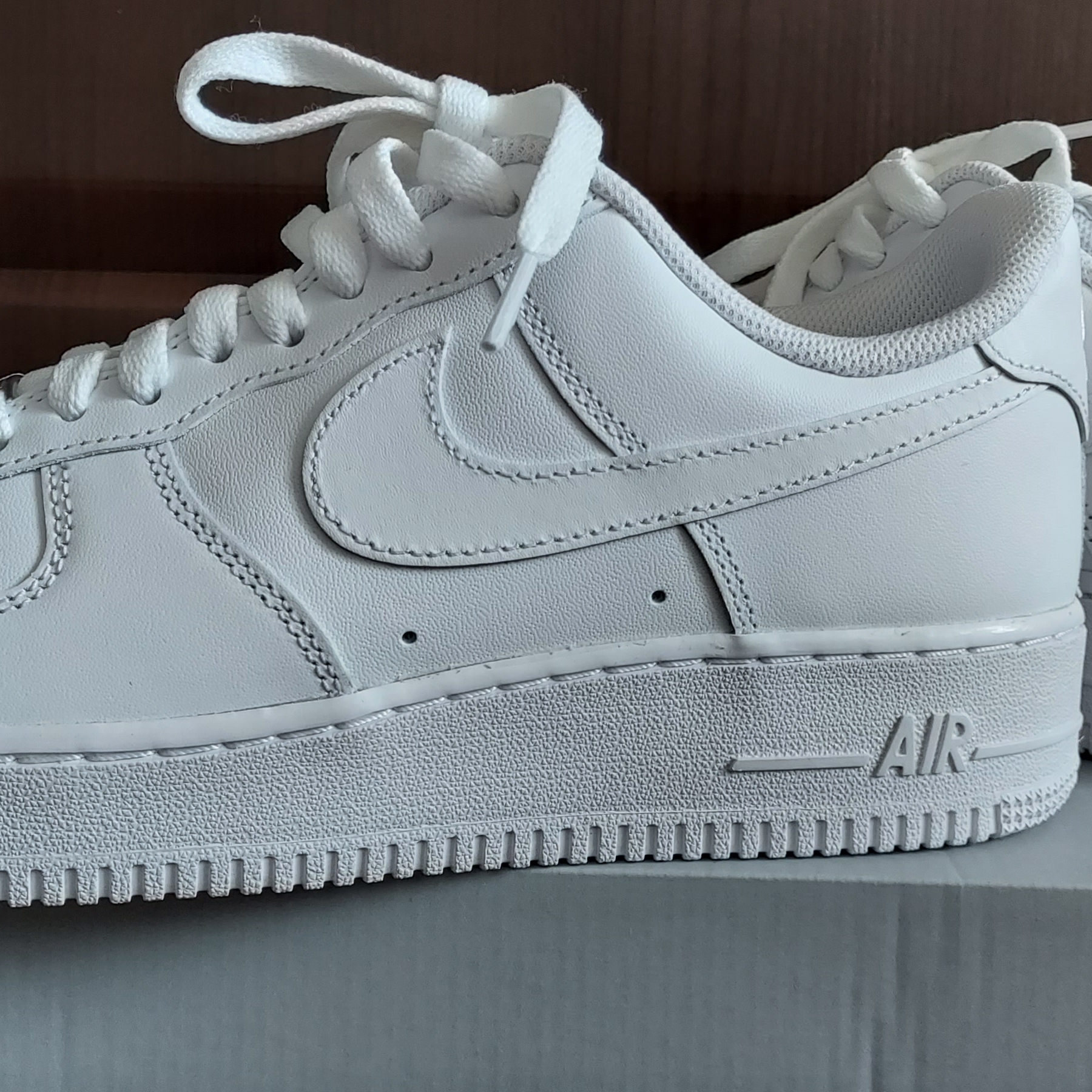 Nike Air Force 1 '07 Low White 착용 스타일