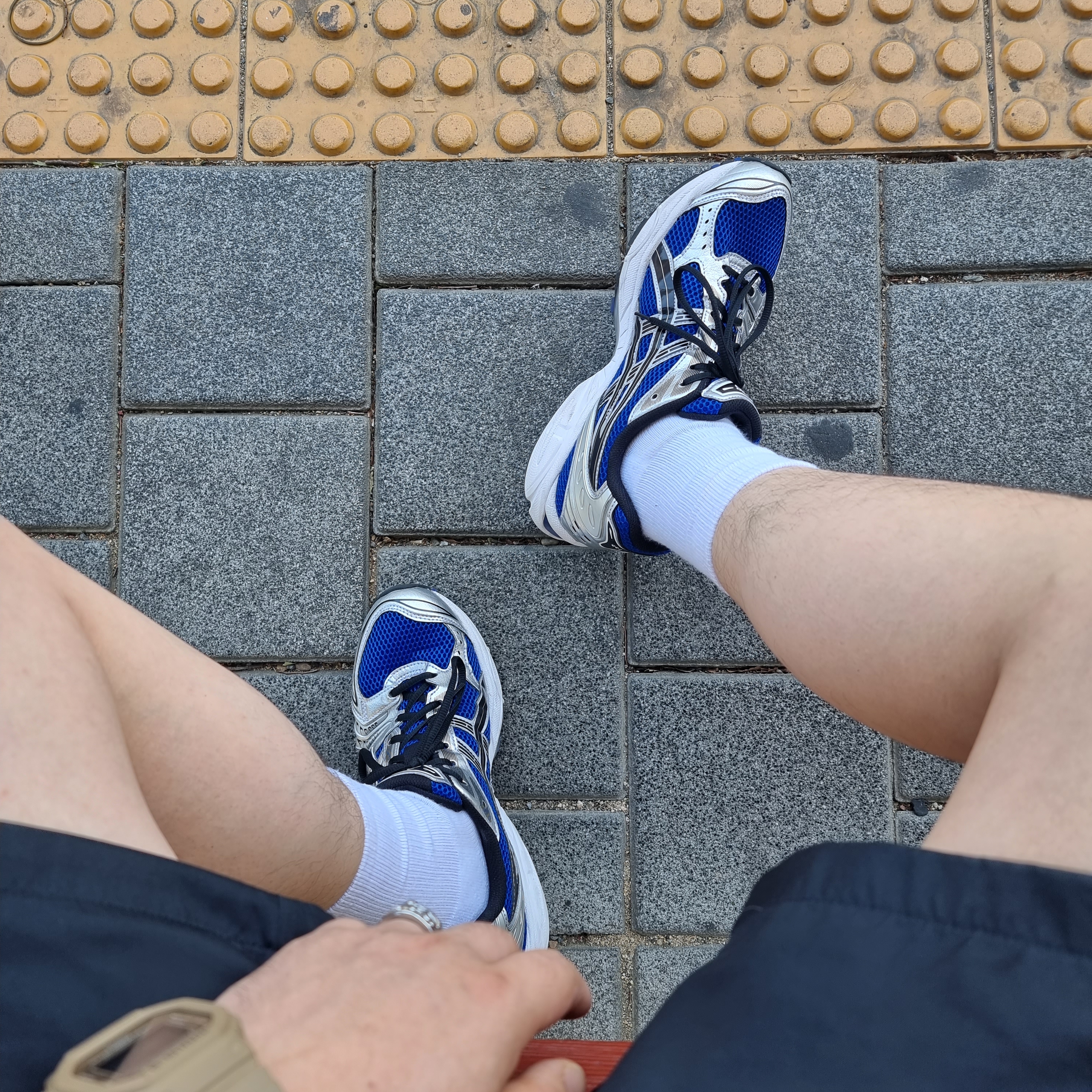 Asics Gel-Kayano 14 Monaco Blue Black 착용 스타일 - 2