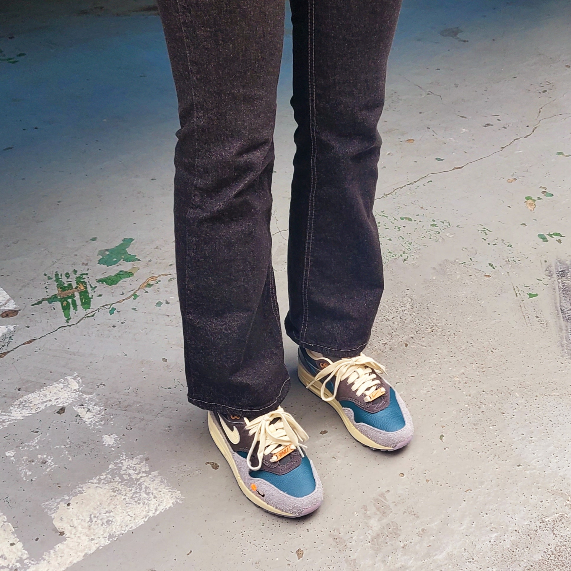 Nike x Kasina Air Max 1 SP Won-Ang Particle Grey 착용 스타일 - 1