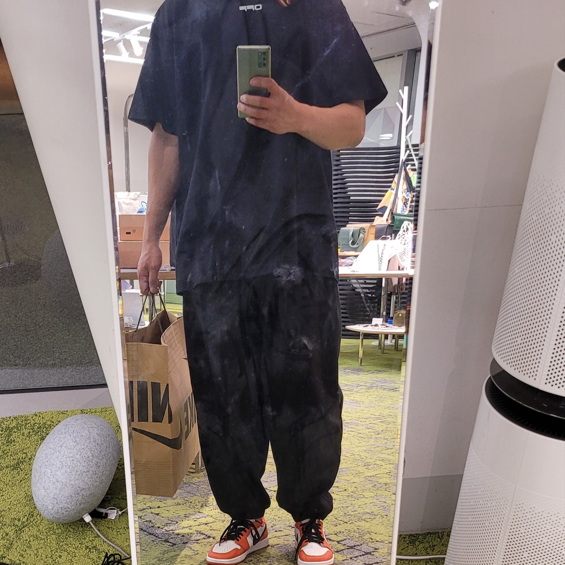 Jordan 1 Low OG Starfish 착용 스타일