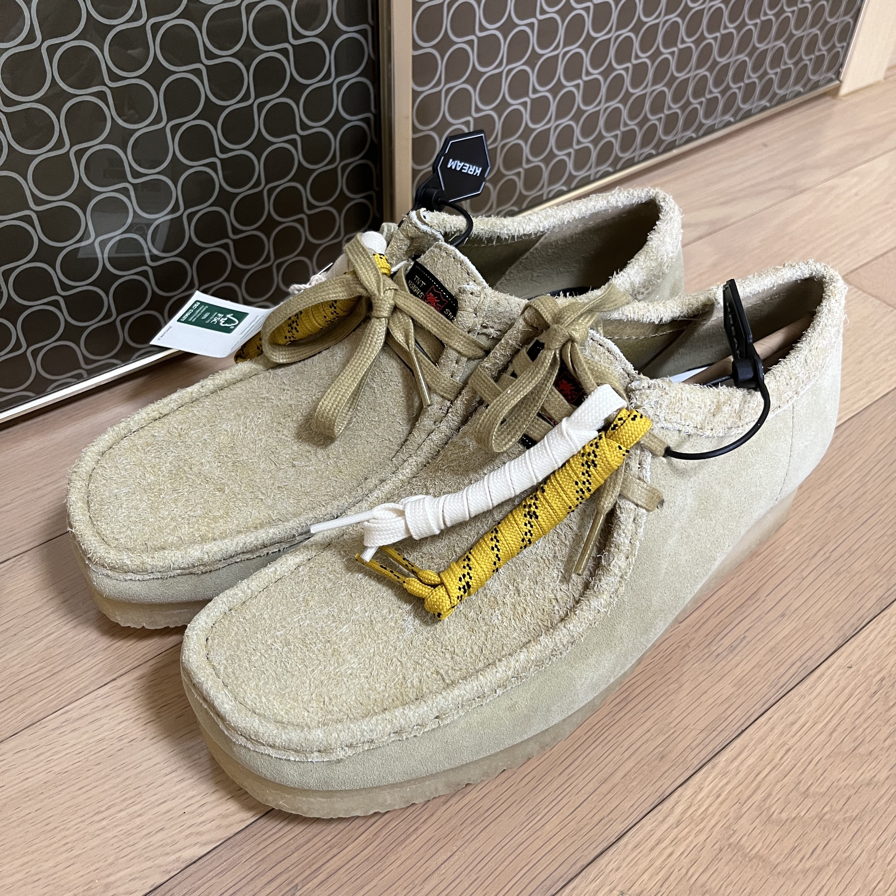 Clarks x Thisisneverthat Wallabee Maple 착용 스타일 - 2