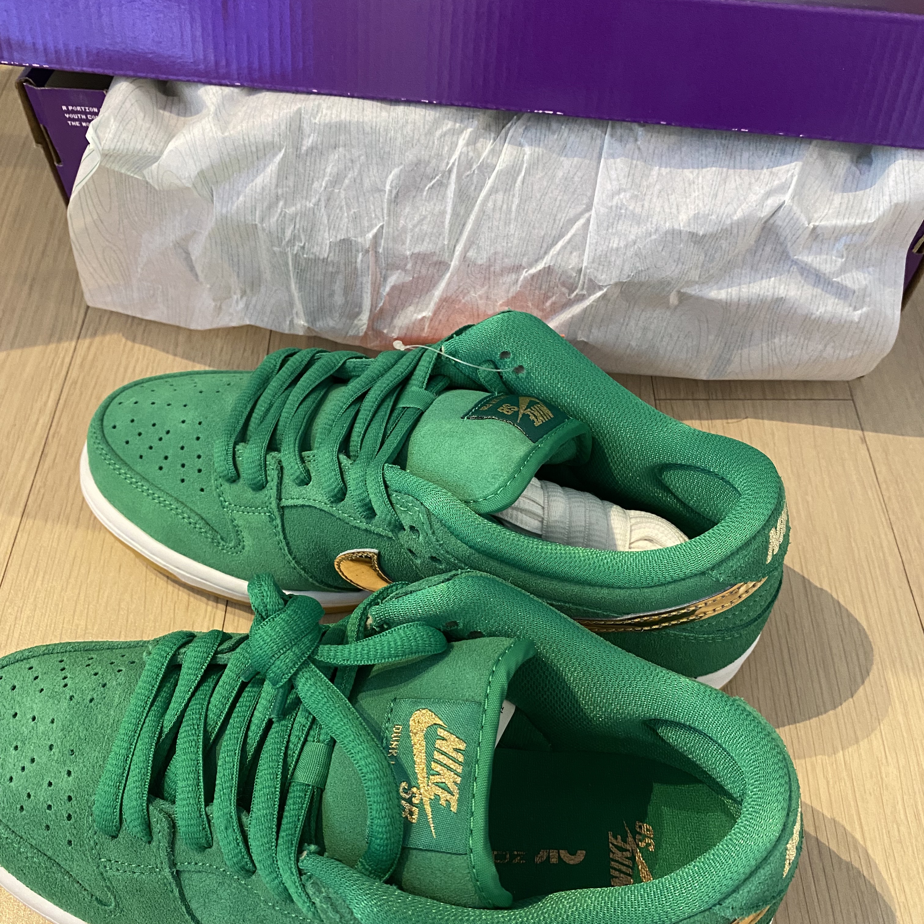 Nike SB Dunk Low Pro Shamrock 착용 스타일