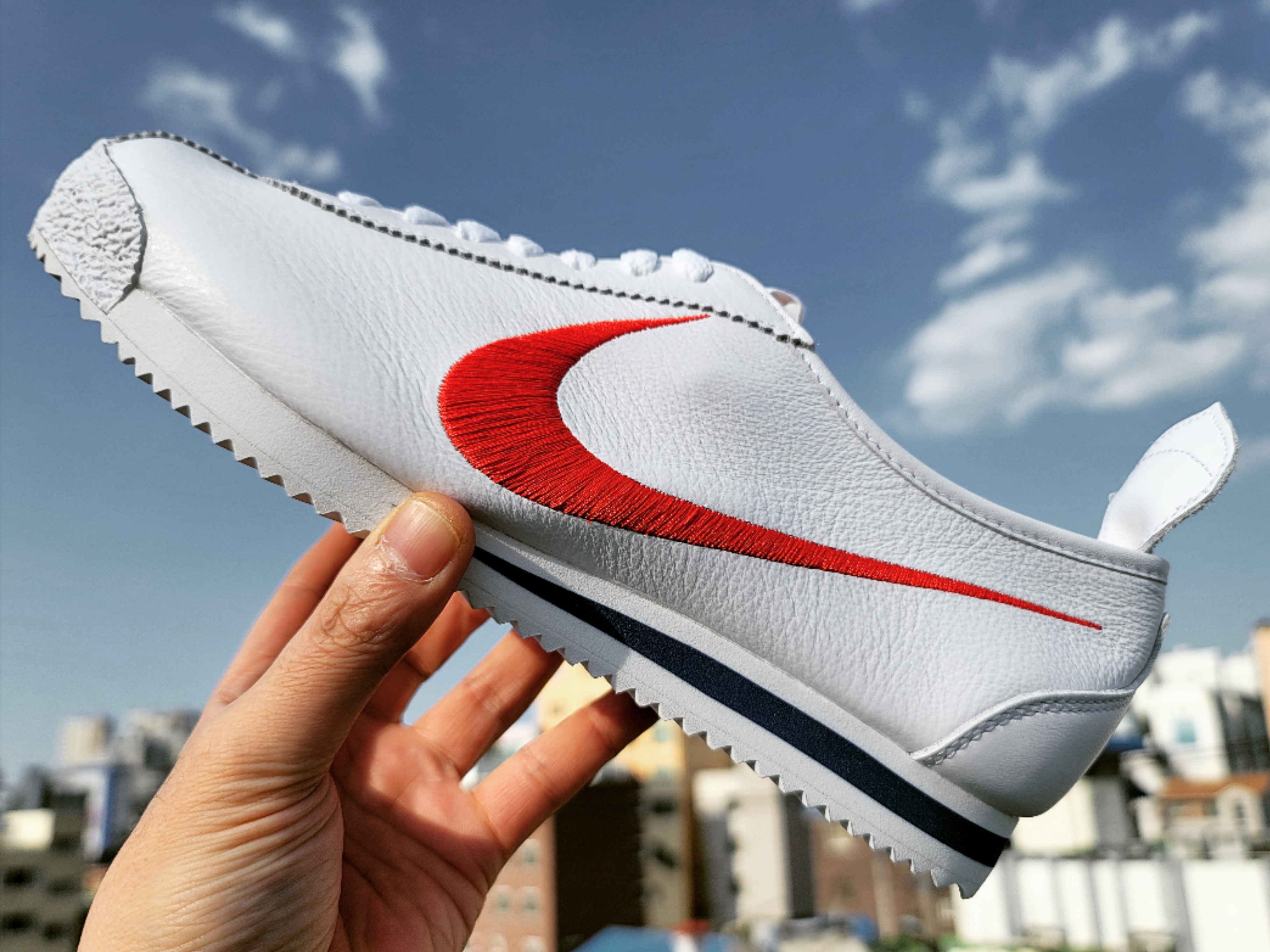 Nike Cortez 72 Shoe Dog OG Slim Swoosh 착용 스타일