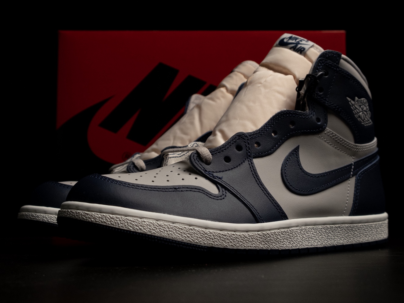 Jordan 1 High 85 College Navy 착용 스타일 - 1