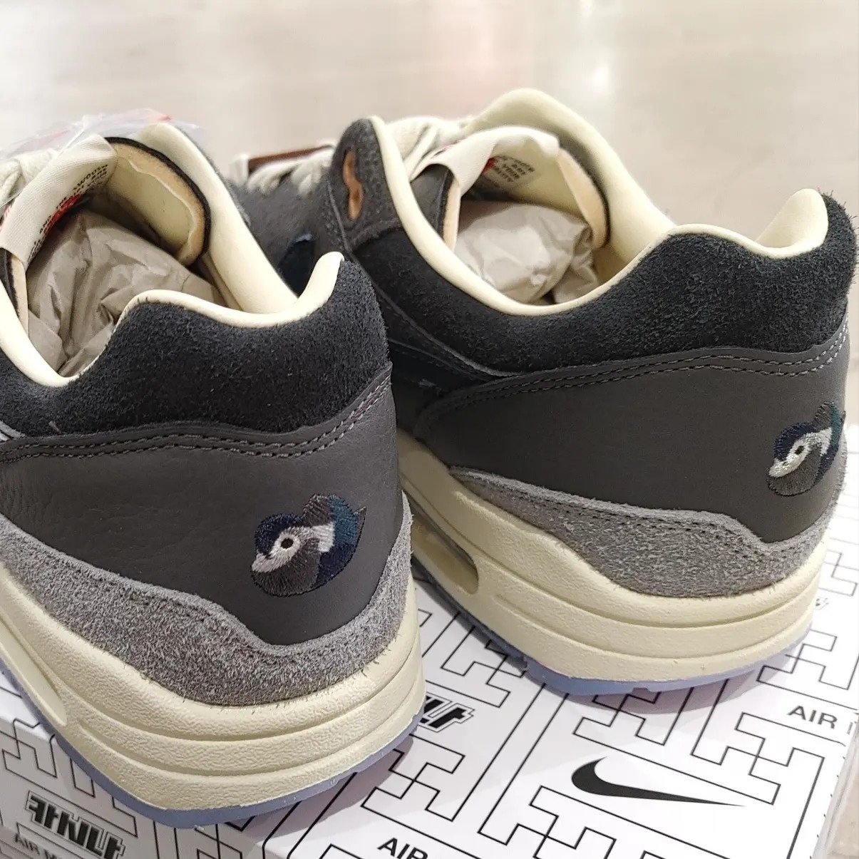 Nike x Kasina Air Max 1 SP Won-Ang Particle Grey 착용 스타일 - 4