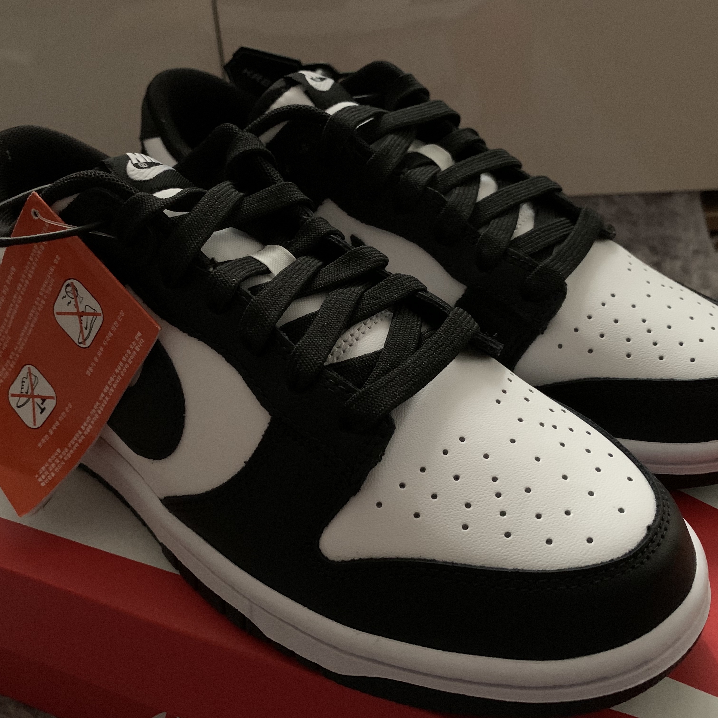 Nike Dunk Low Retro Black 착용 스타일