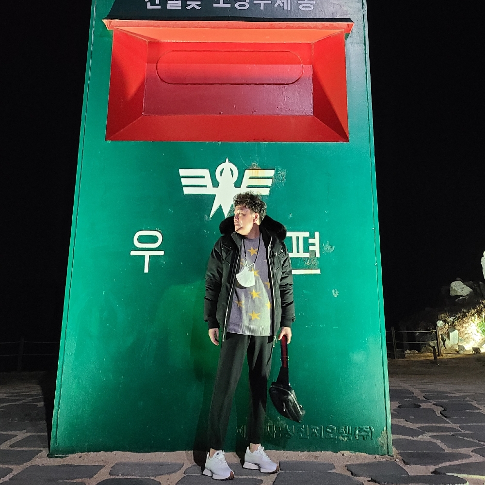 KREAM 프로필 이미지
