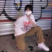 KREAM 프로필 이미지