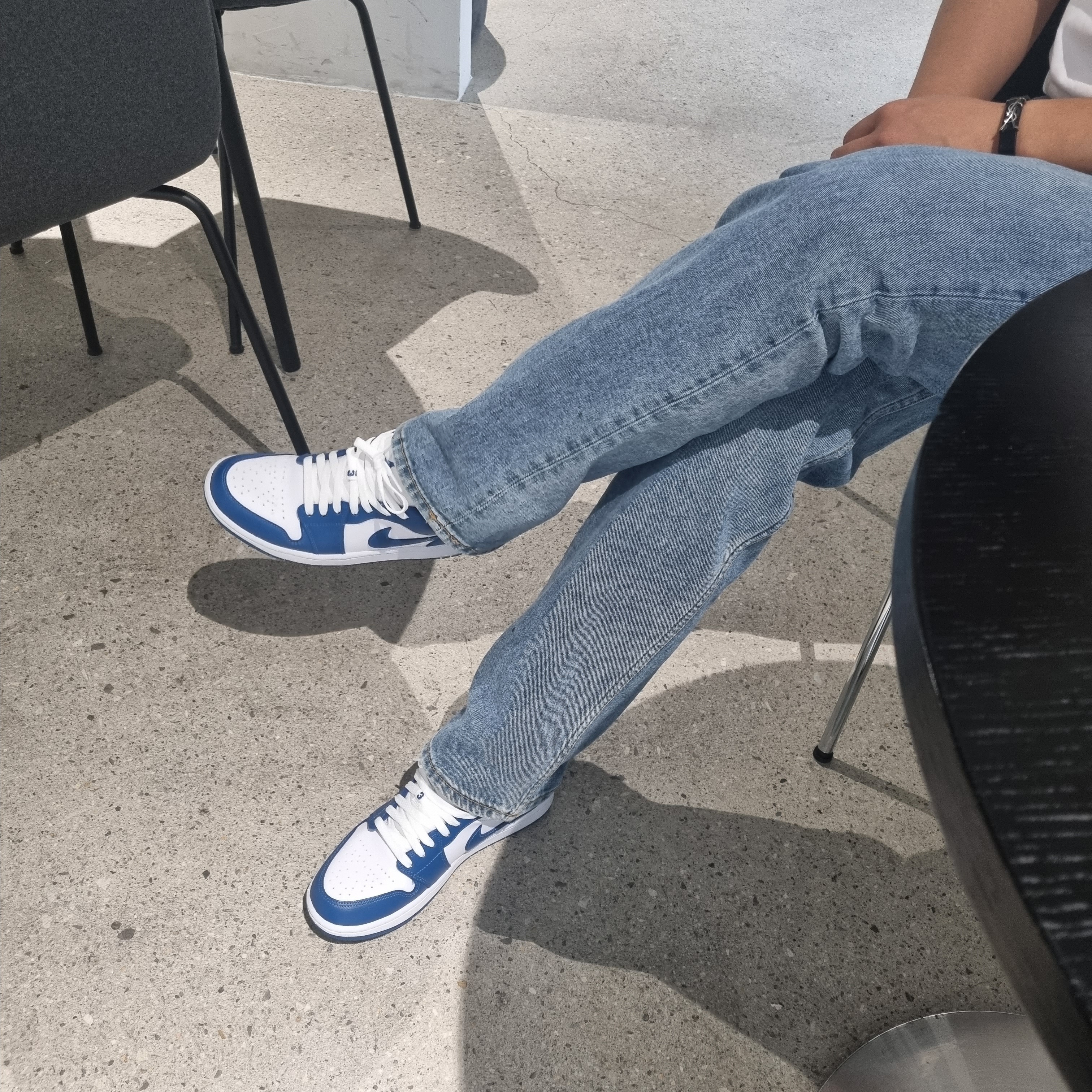 (W) Jordan 1 Low White Dark Marina Blue 착용 스타일