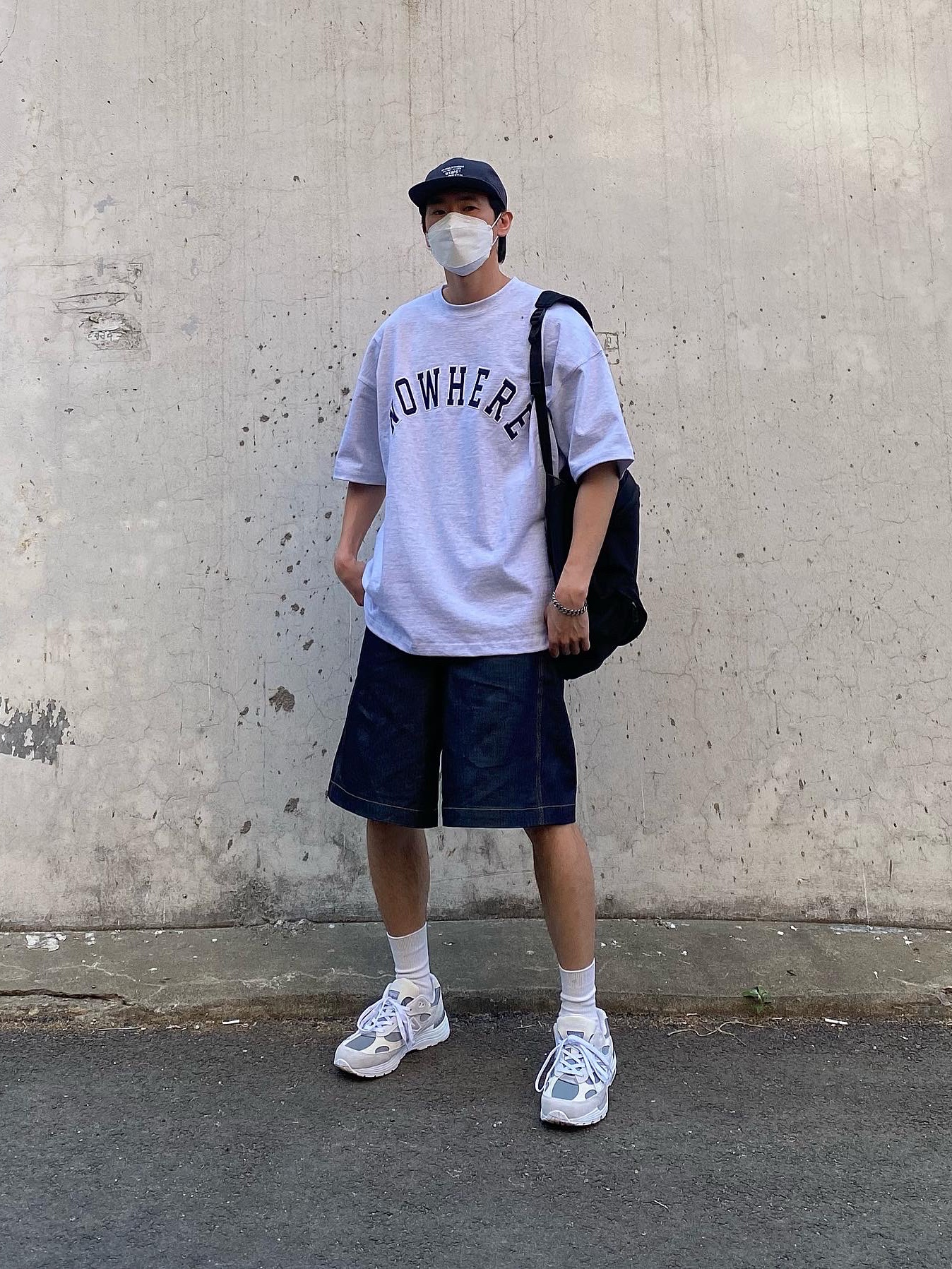 New Balance 992 Made in USA White Silver 착용 스타일 - 2