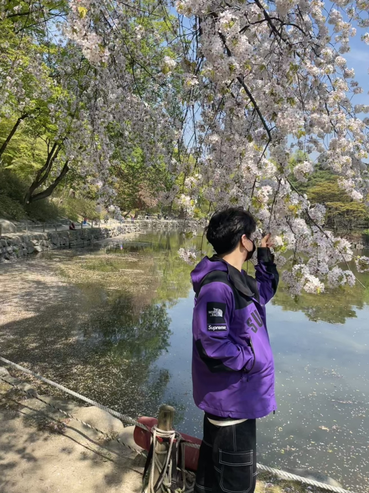 KREAM 프로필 이미지
