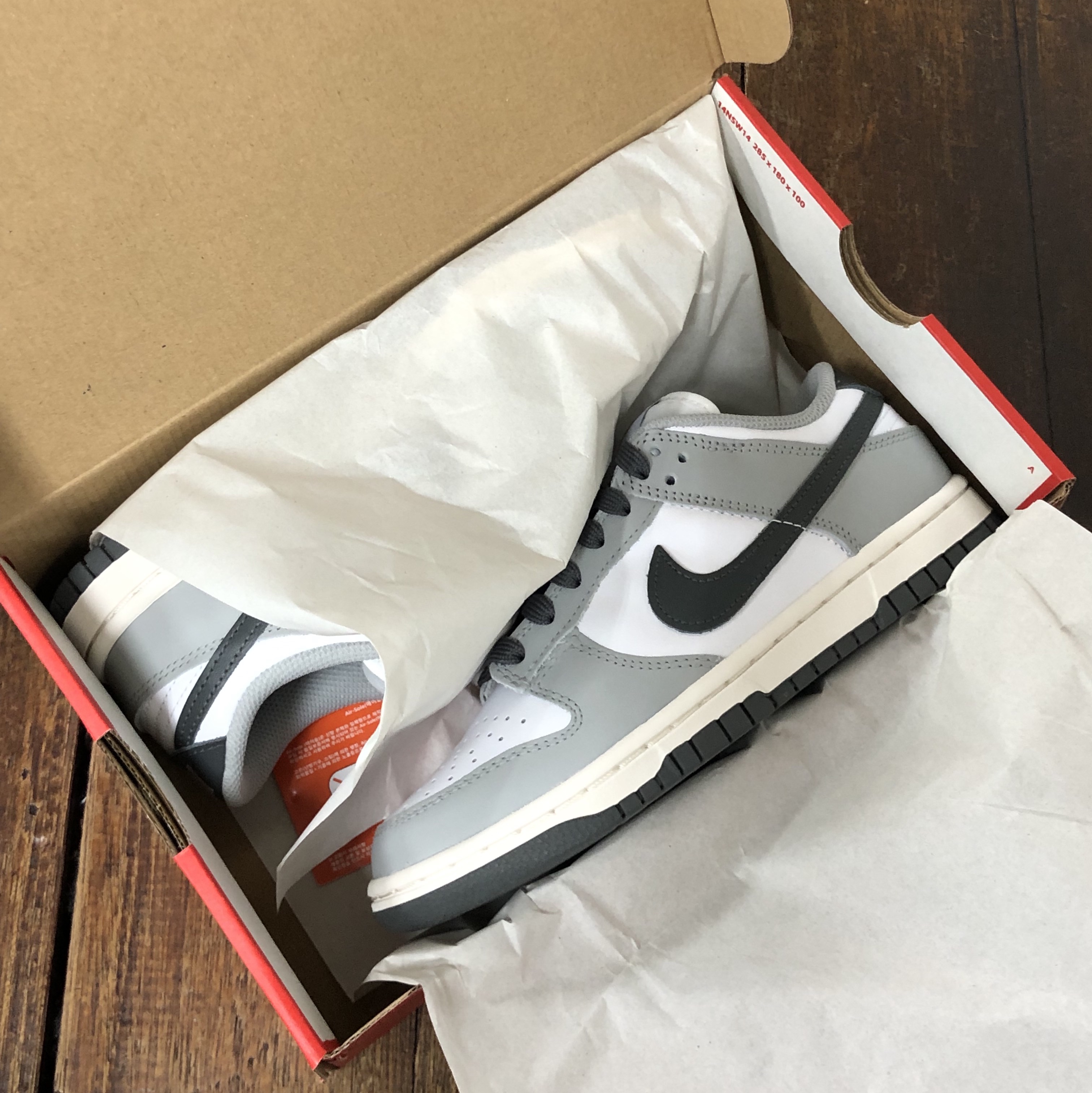 (W) Nike Dunk Low Light Smoke Grey 착용 스타일