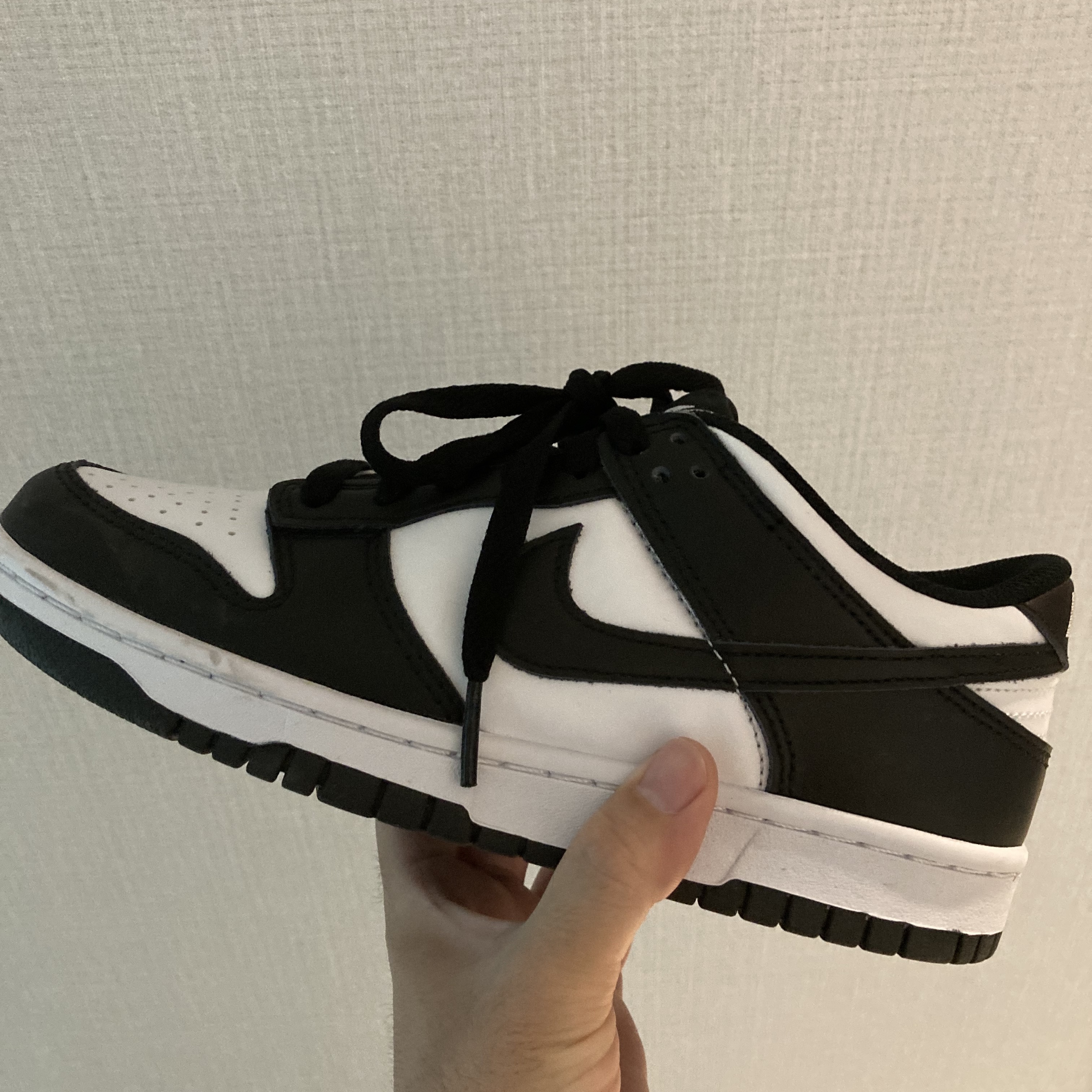 (W) Nike Dunk Low Black 착용 스타일