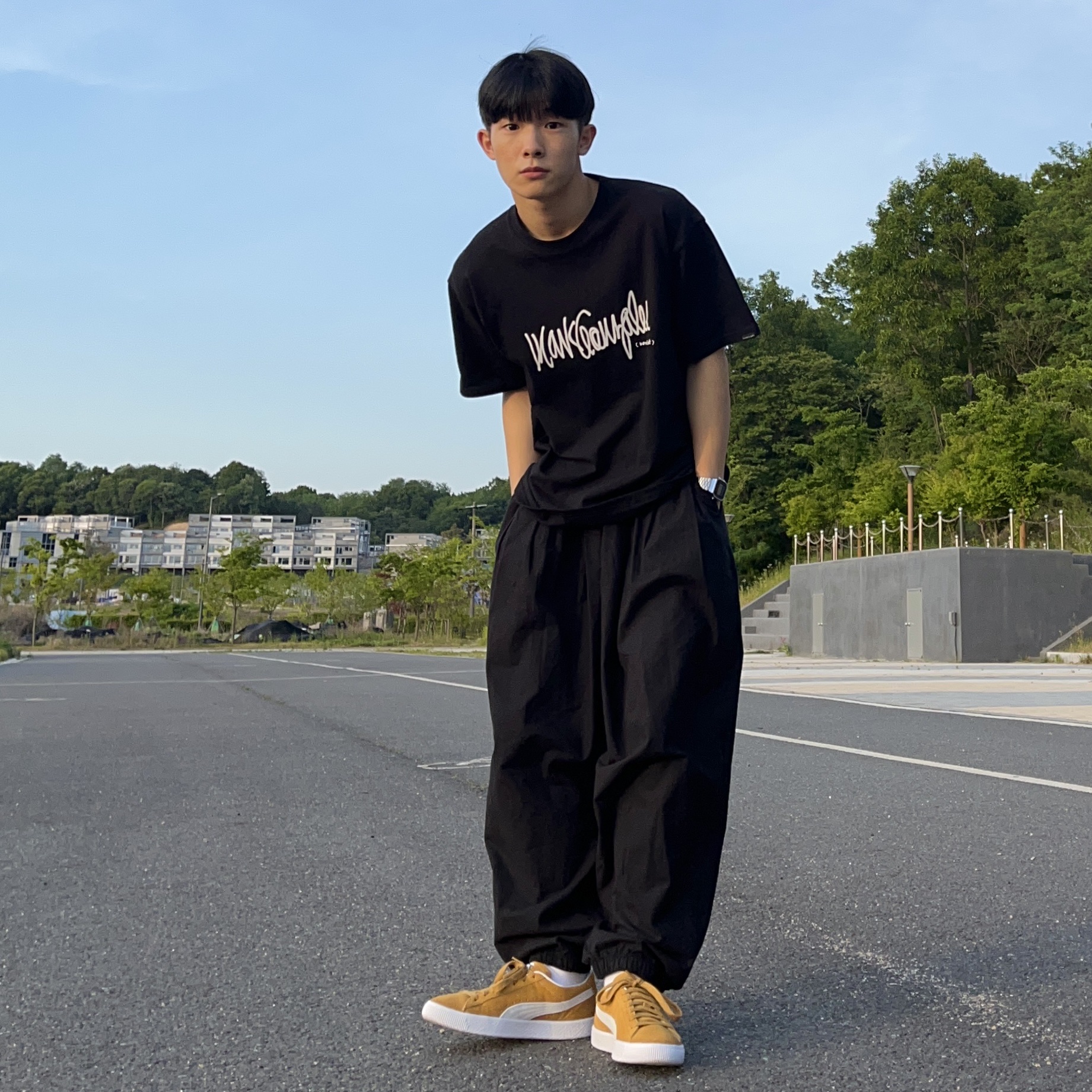 Puma Suede VTG Honey Mustard 착용 스타일 - 2