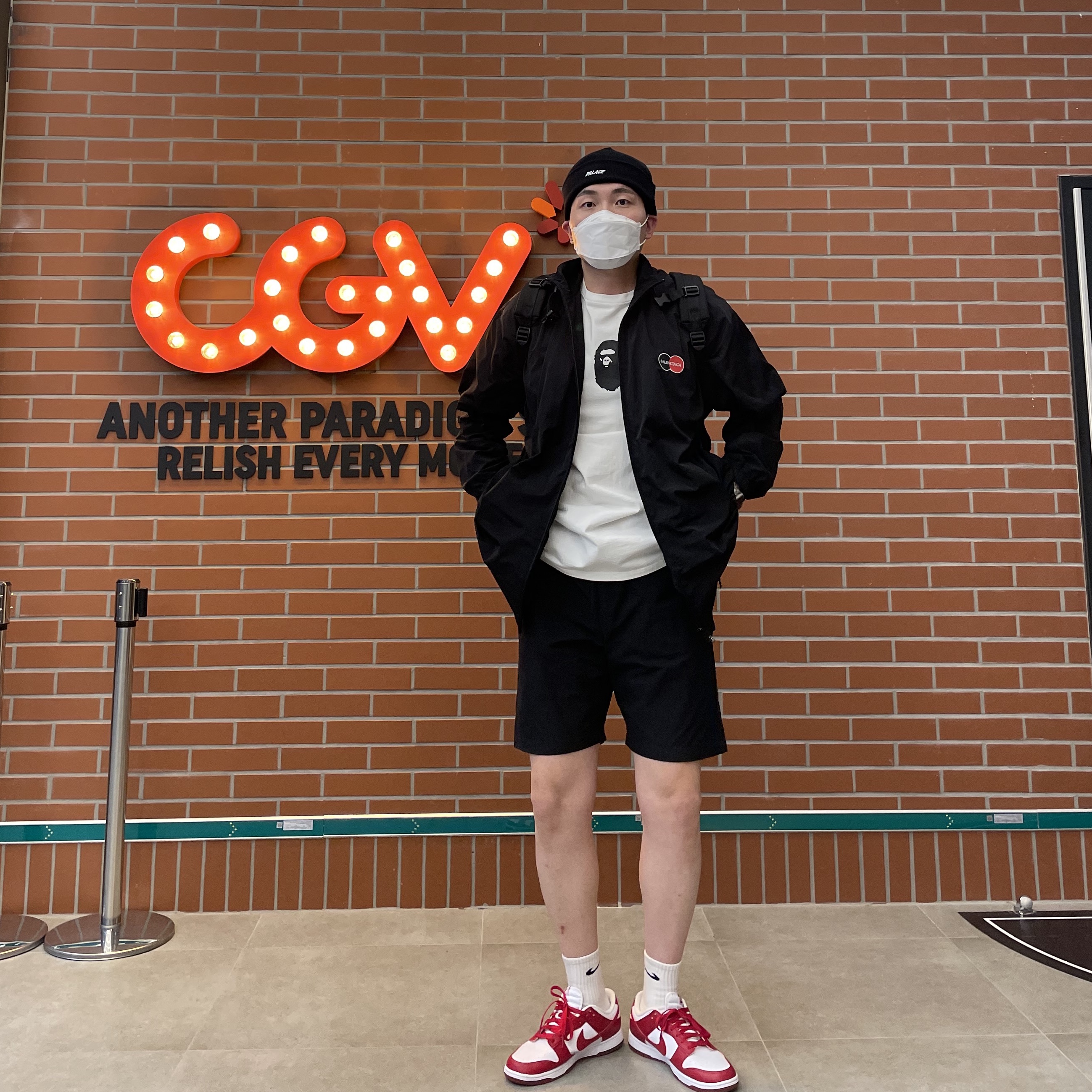 (W) Nike Dunk Low Next Nature Gym Red, Palace 3D P Beanie Black - 22SS 착용 스타일 - 1
