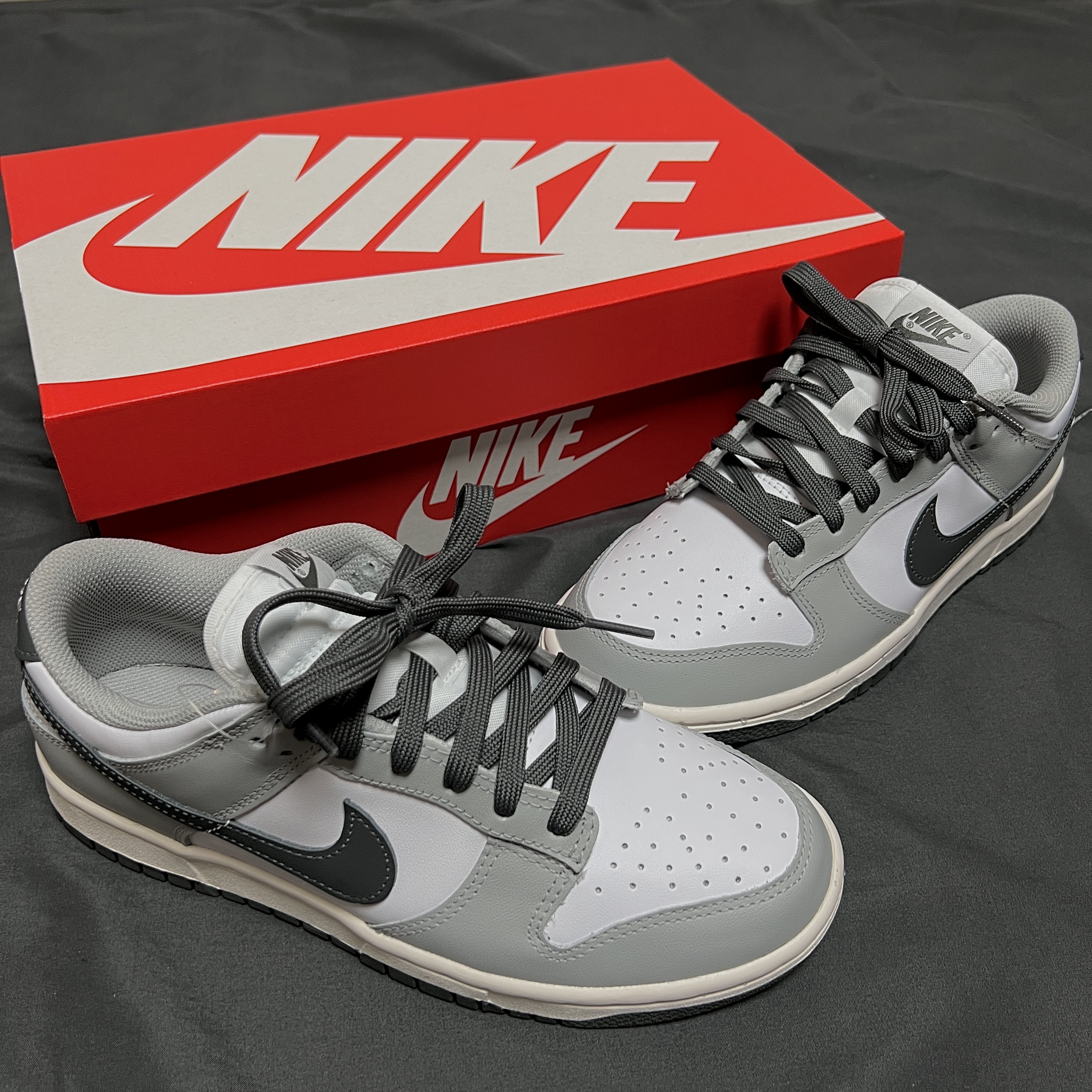 (W) Nike Dunk Low Light Smoke Grey 착용 스타일