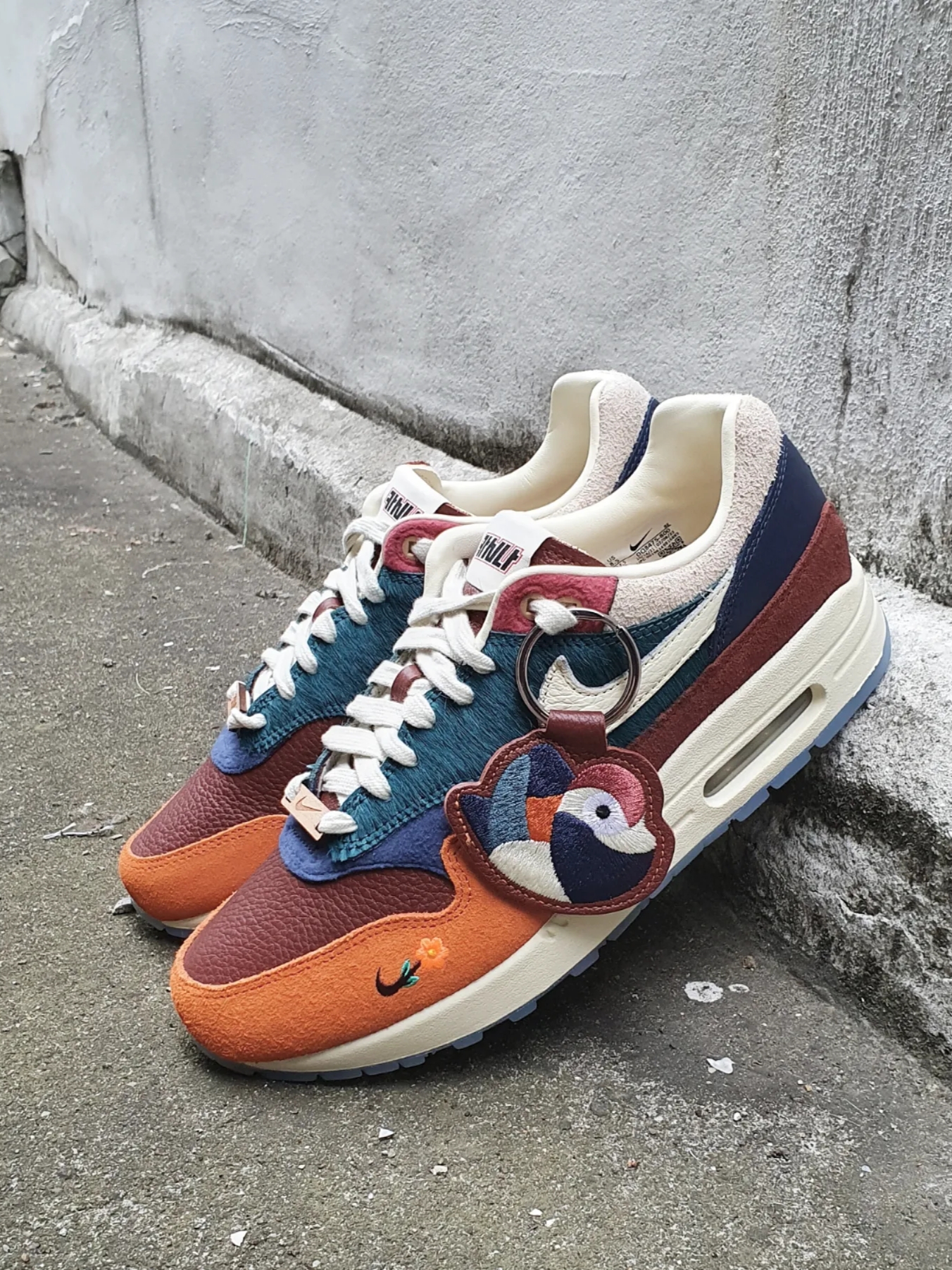 Nike x Kasina Air Max 1 SP Won-Ang Orange 착용 스타일 - 2
