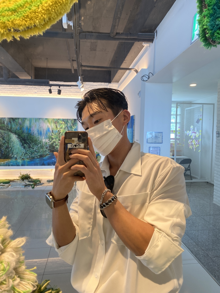 KREAM 프로필 이미지