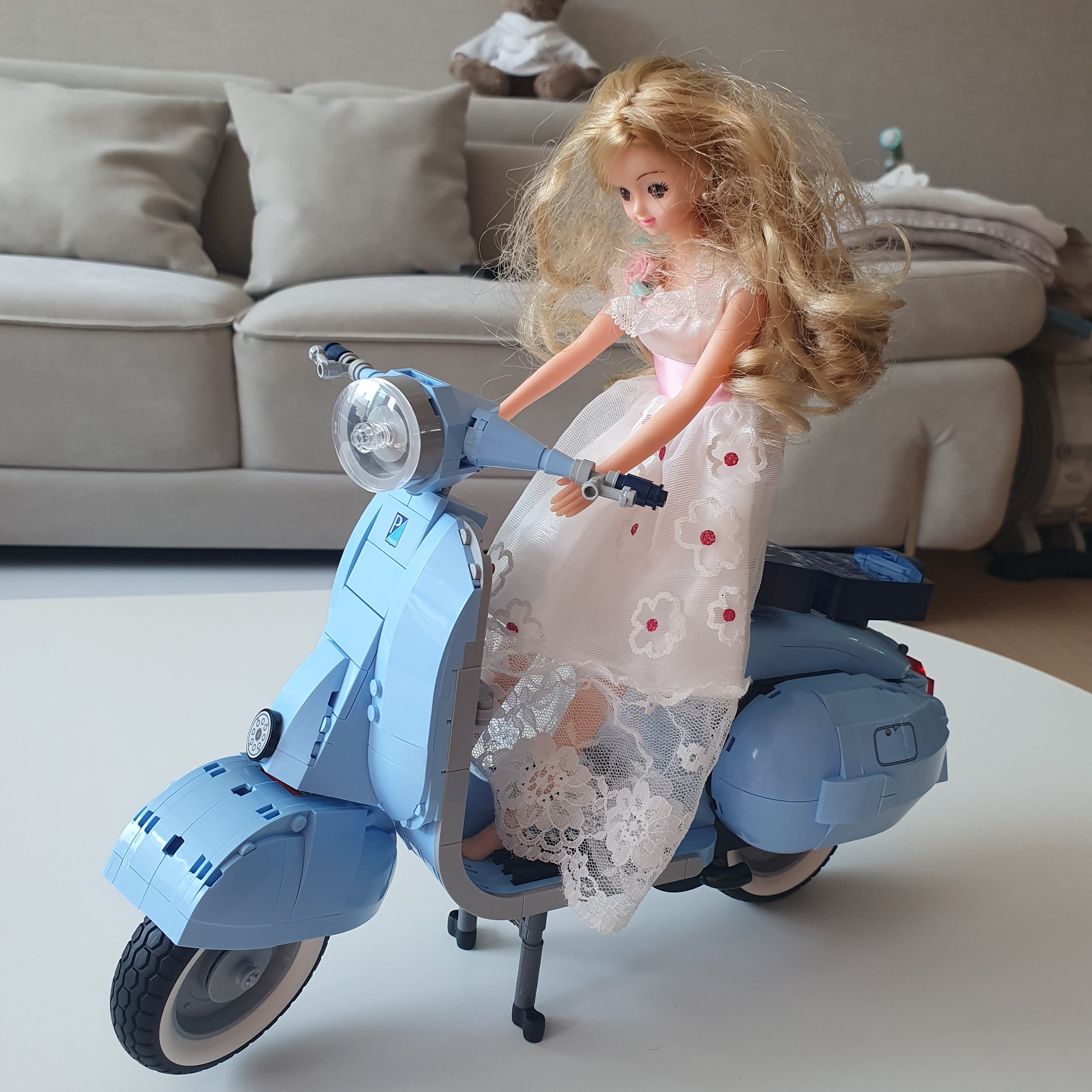 Lego Vespa 125 착용 스타일