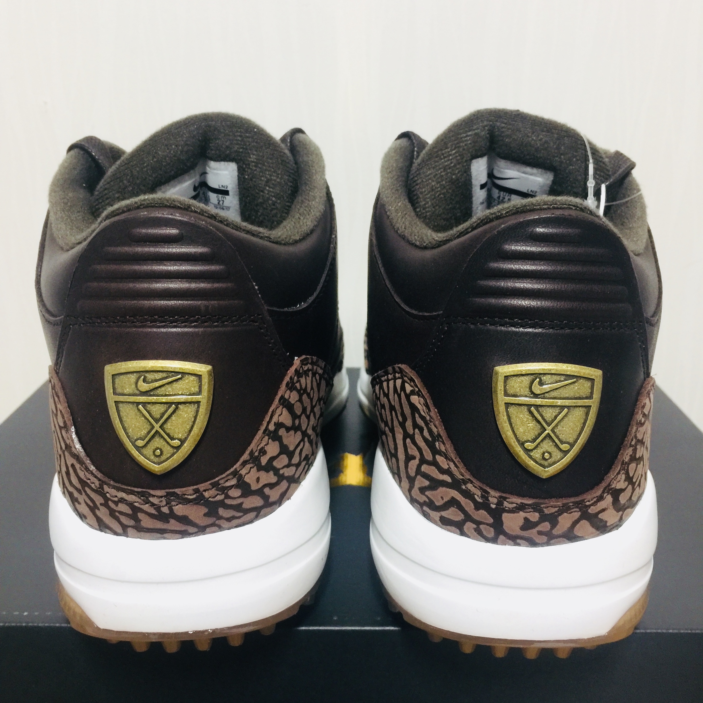 Jordan 3 Retro Golf Premium Brown 착용 스타일 - 2