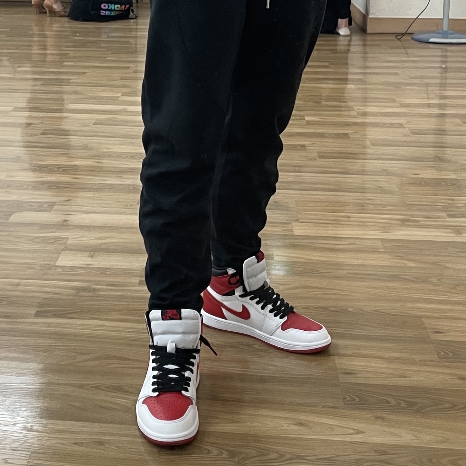Jordan 1 Retro High OG Heritage 착용 스타일 - 2