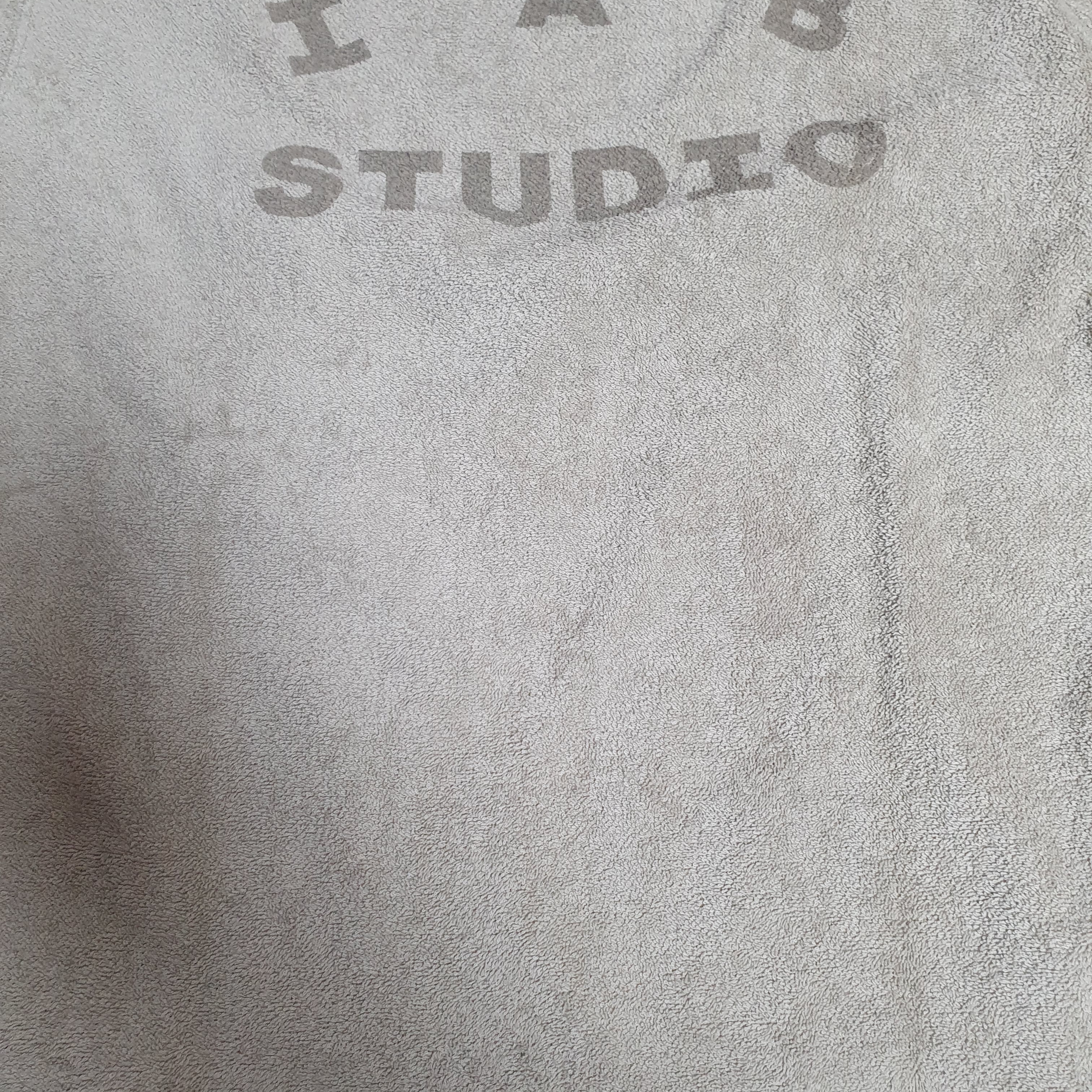 IAB Studio Towel T-Shirt Light Green 착용 스타일 - 2