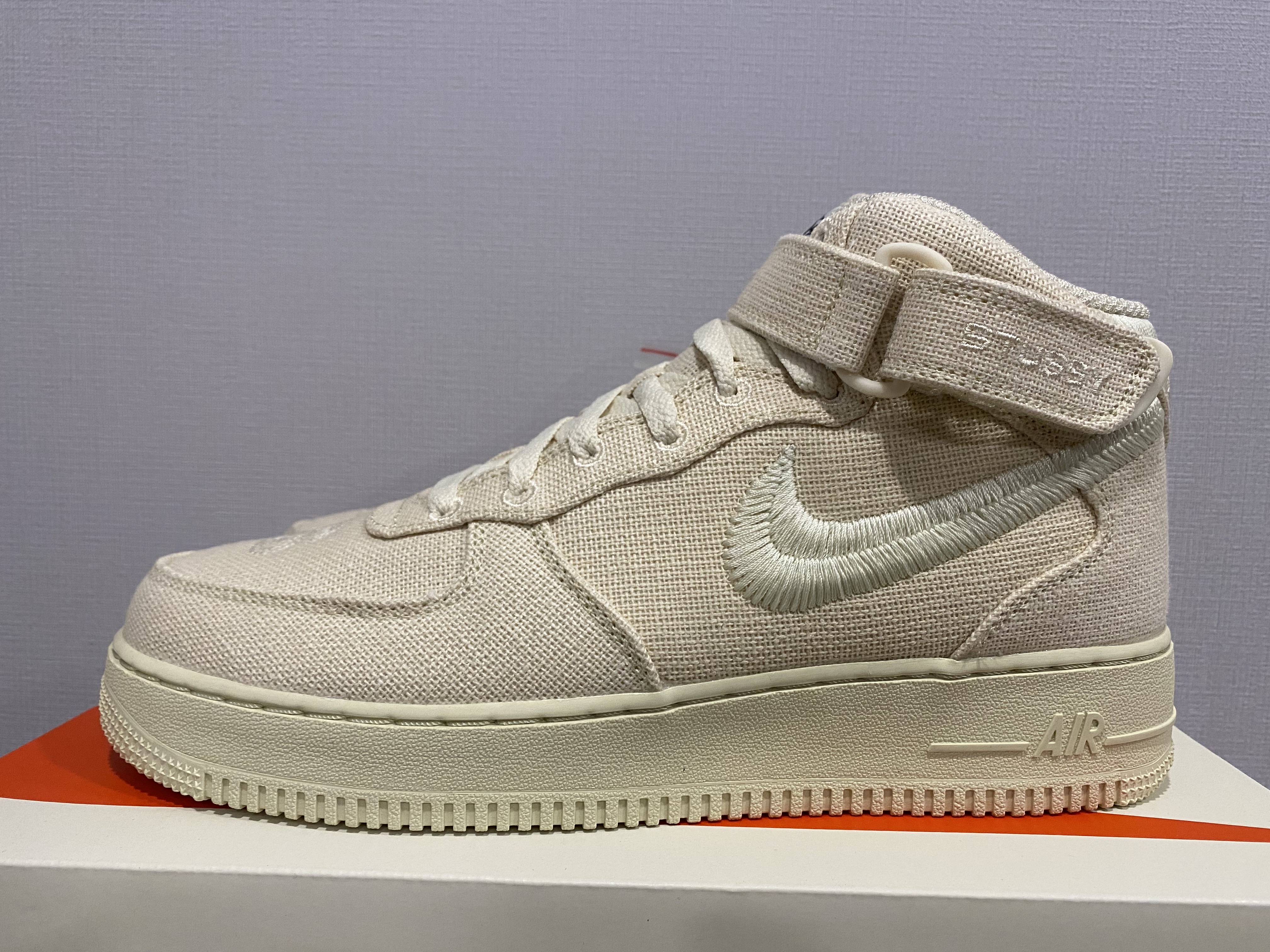 Nike x Stussy Air Force 1 '07 Mid SP Fossil 착용 스타일