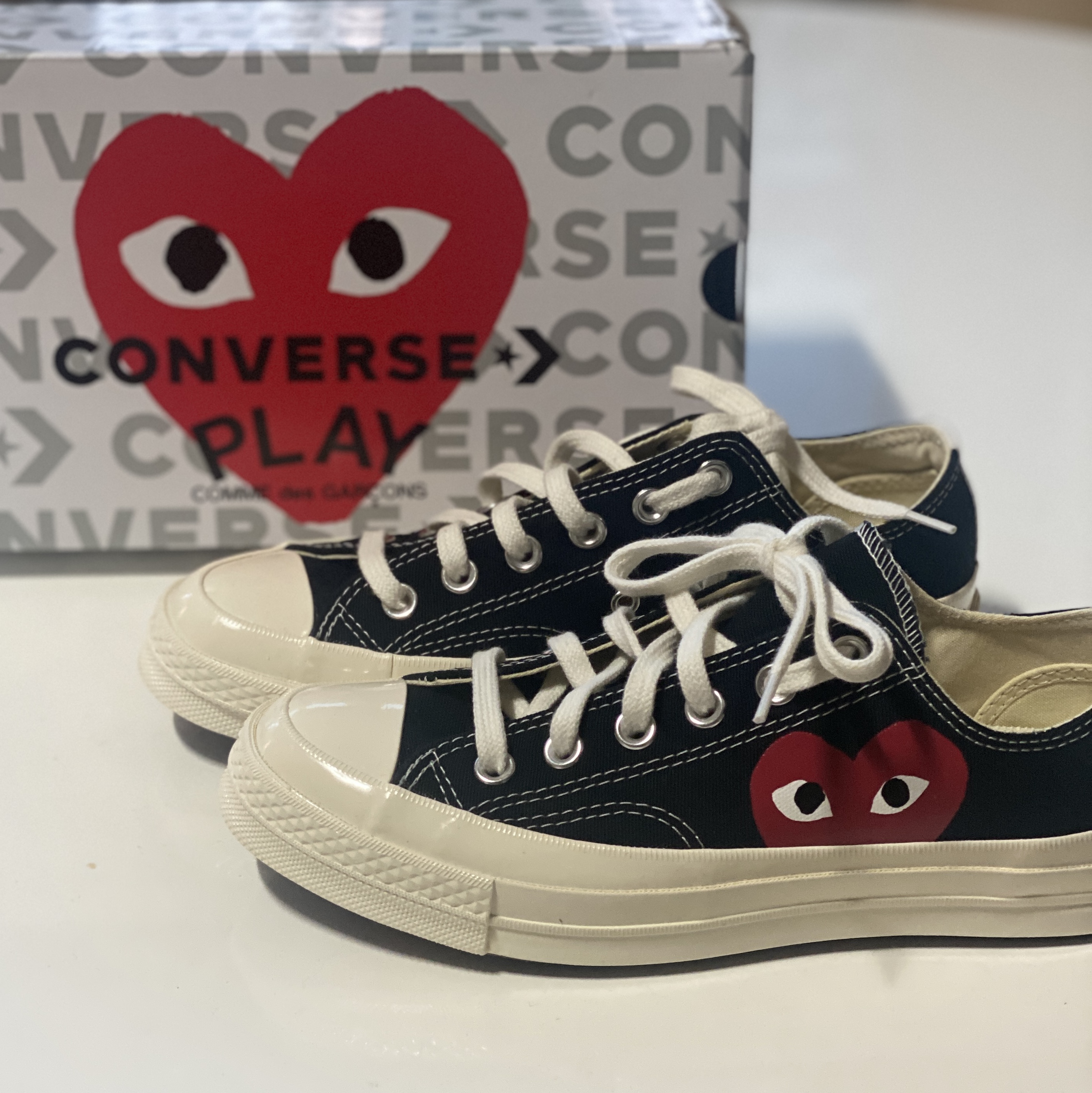 Converse x Play Comme des Garcons Chuck 70 Ox Black 착용 스타일