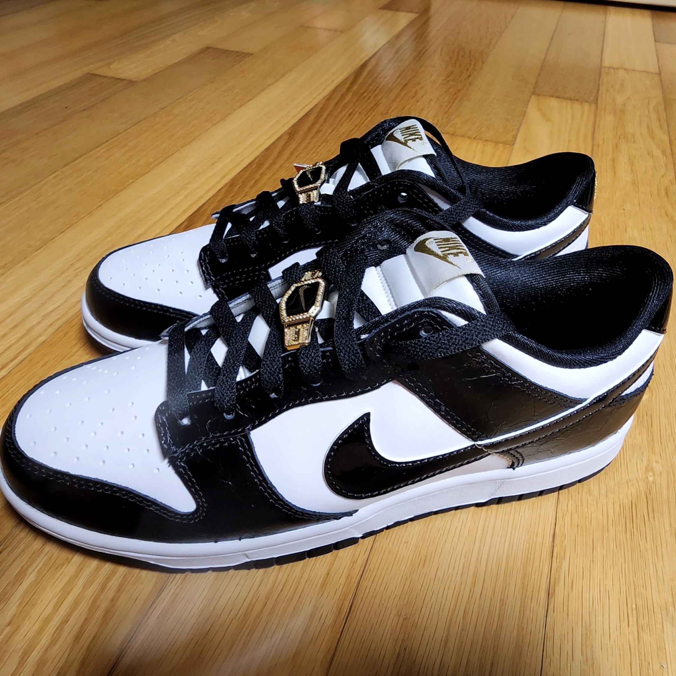 Nike Dunk Low Retro SE Black 착용 스타일 - 3