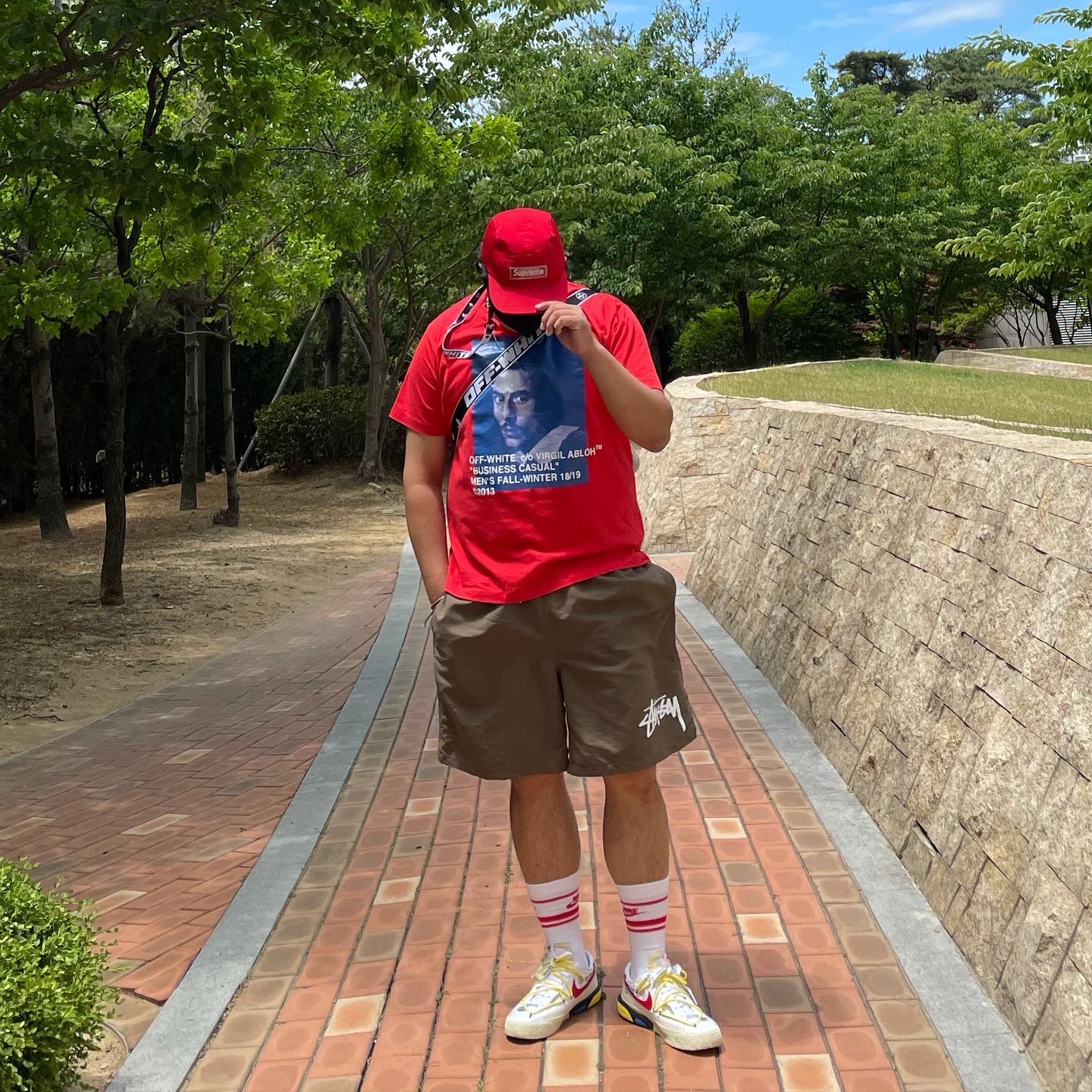 Nike x Off-White Blazer Low '77 White and University Red, Off-White x Amore Pacific Protection Box (Without Cosmetics) 착용 스타일 - 2