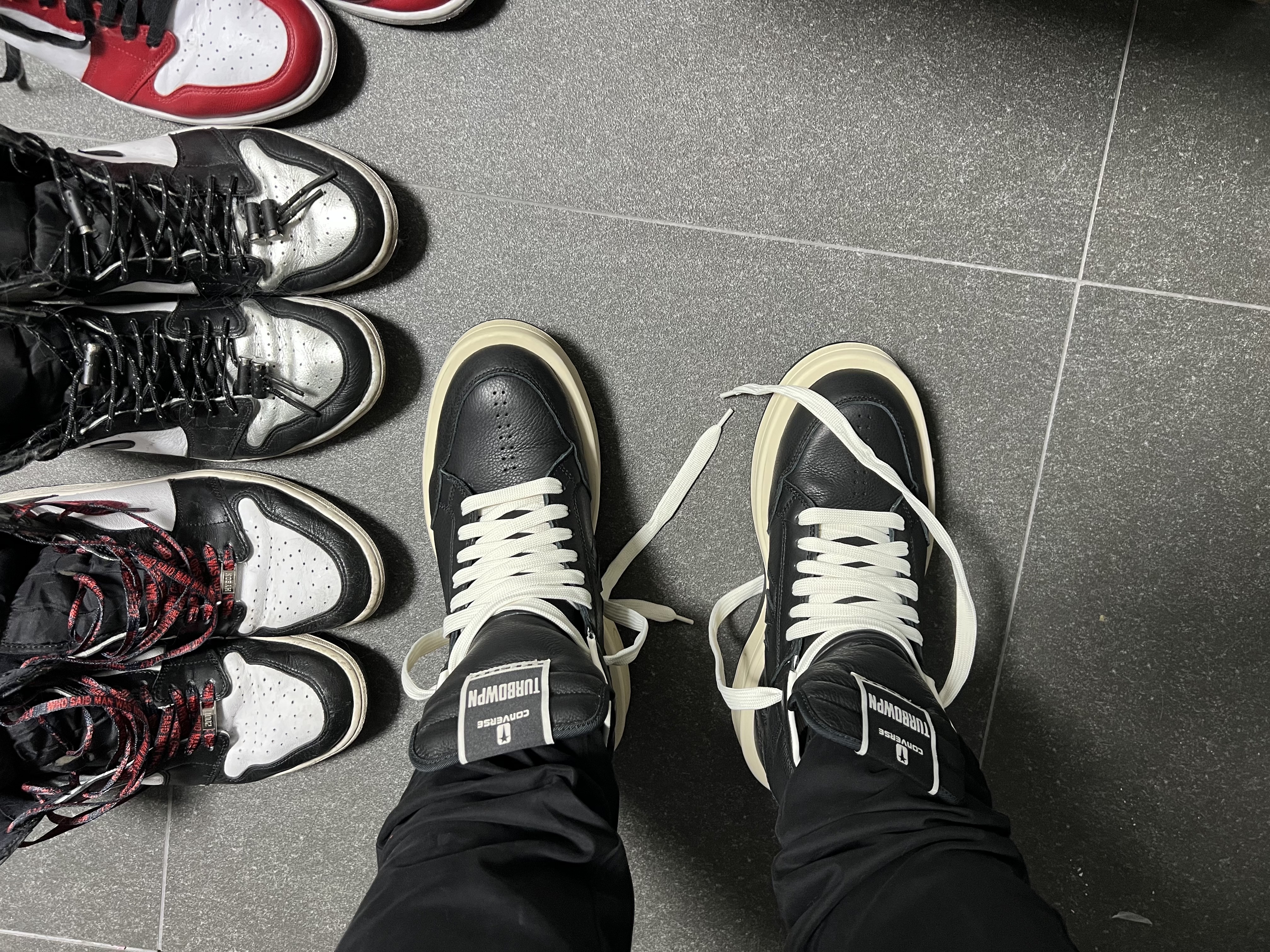 Converse x Drkshdw Turbowpn Black 착용 스타일 - 4