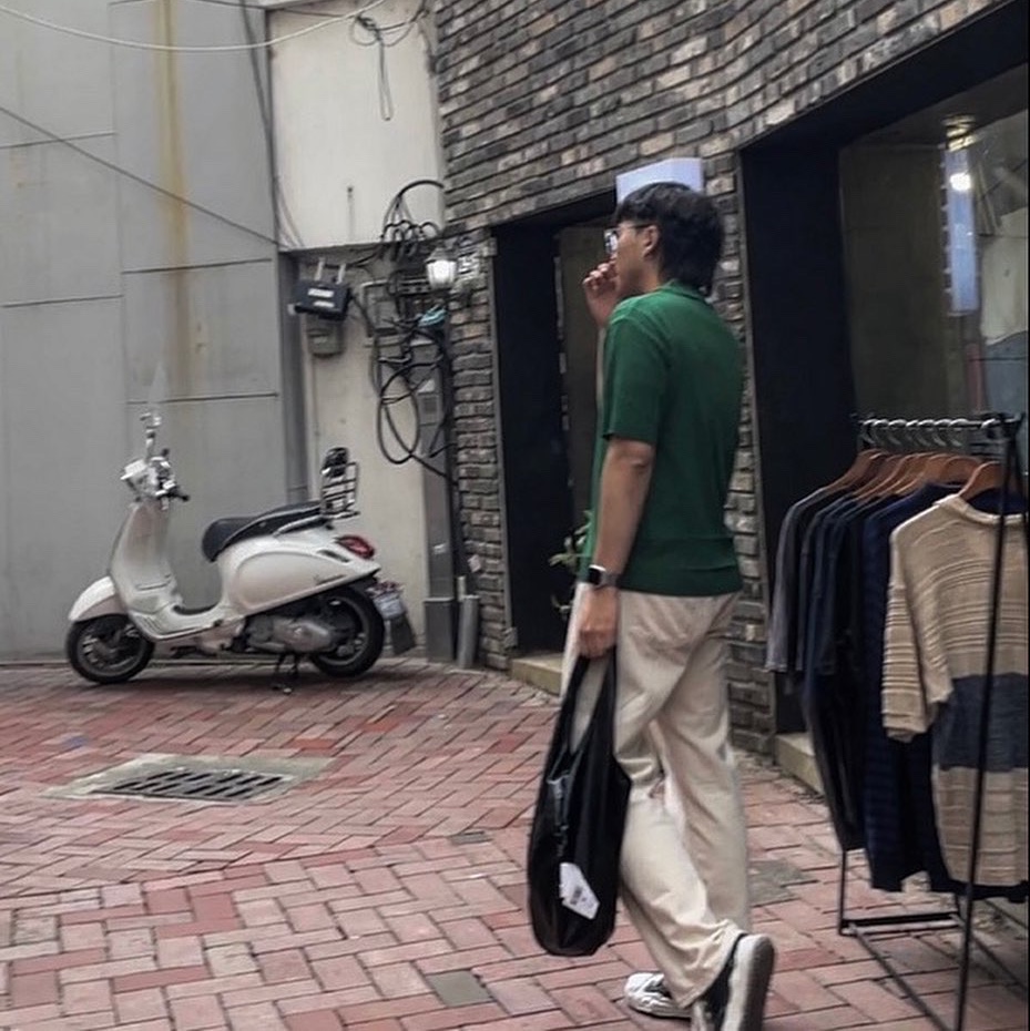 Maison Mihara Yasuhiro Hank OG Sole Canvas Low-top Sneakers Black 착용 스타일