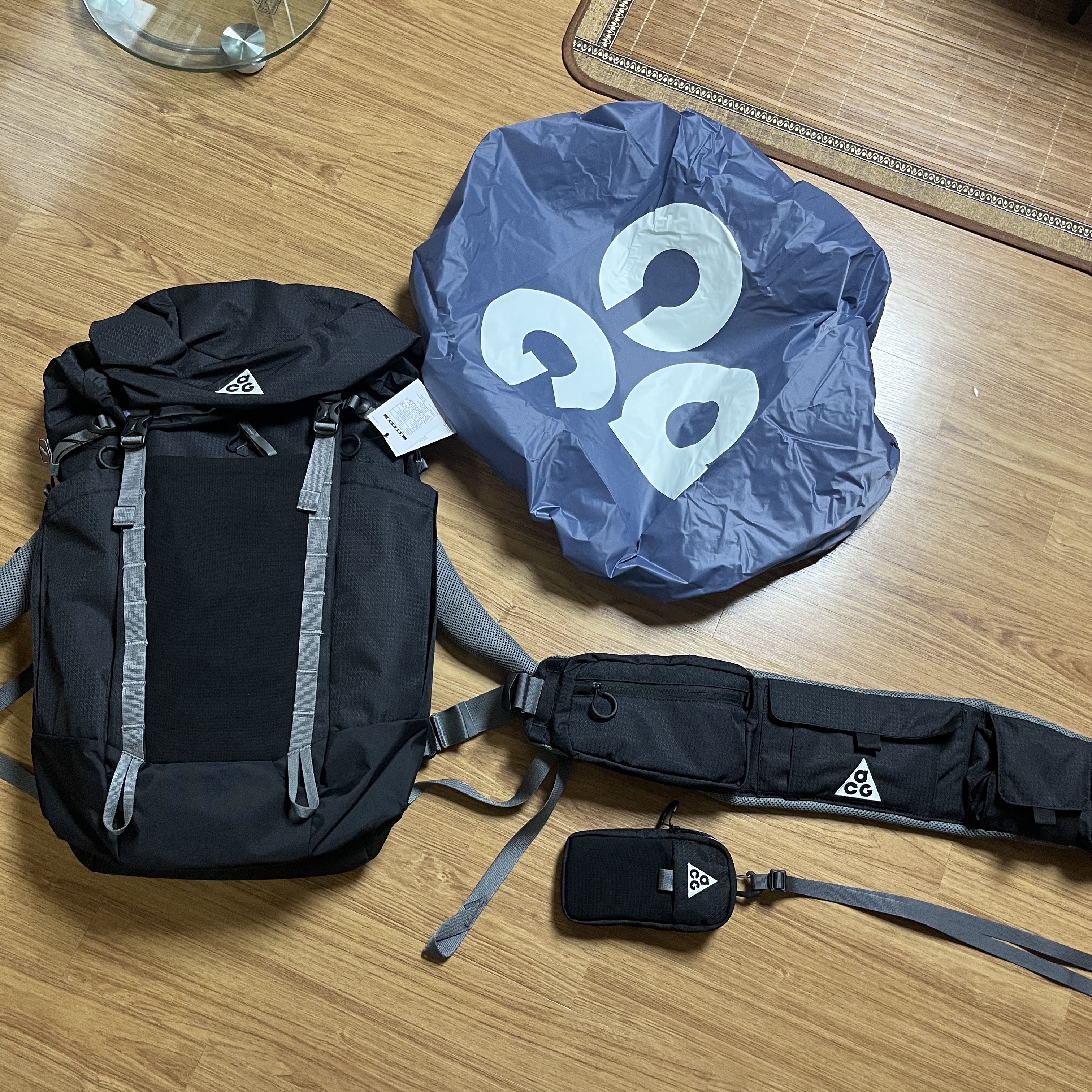 Nike ACG 36 Backpack Black 착용 스타일 - 2