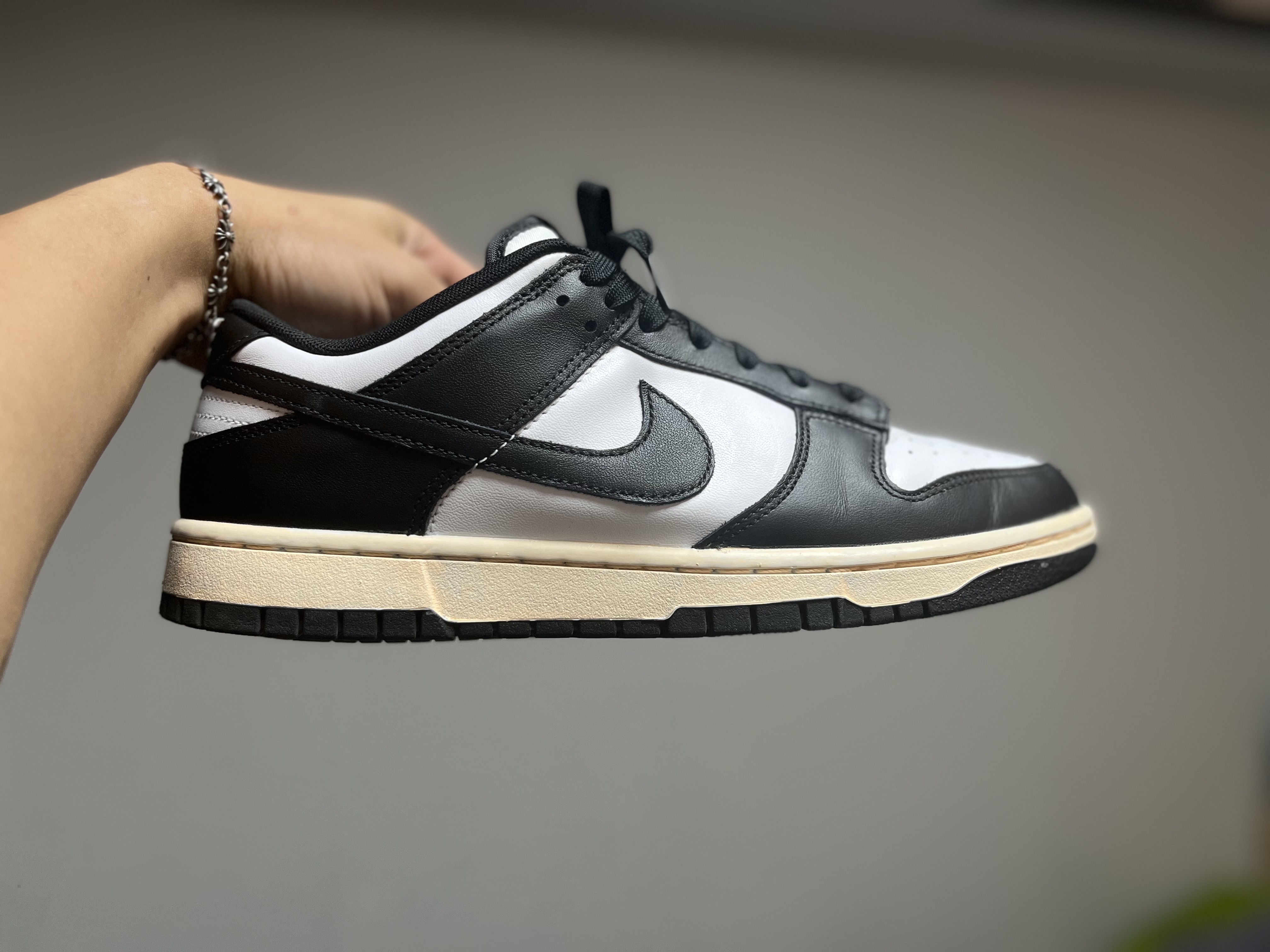 Nike Dunk Low Retro Black, (W) Nike Dunk Low Black 착용 스타일 - 1